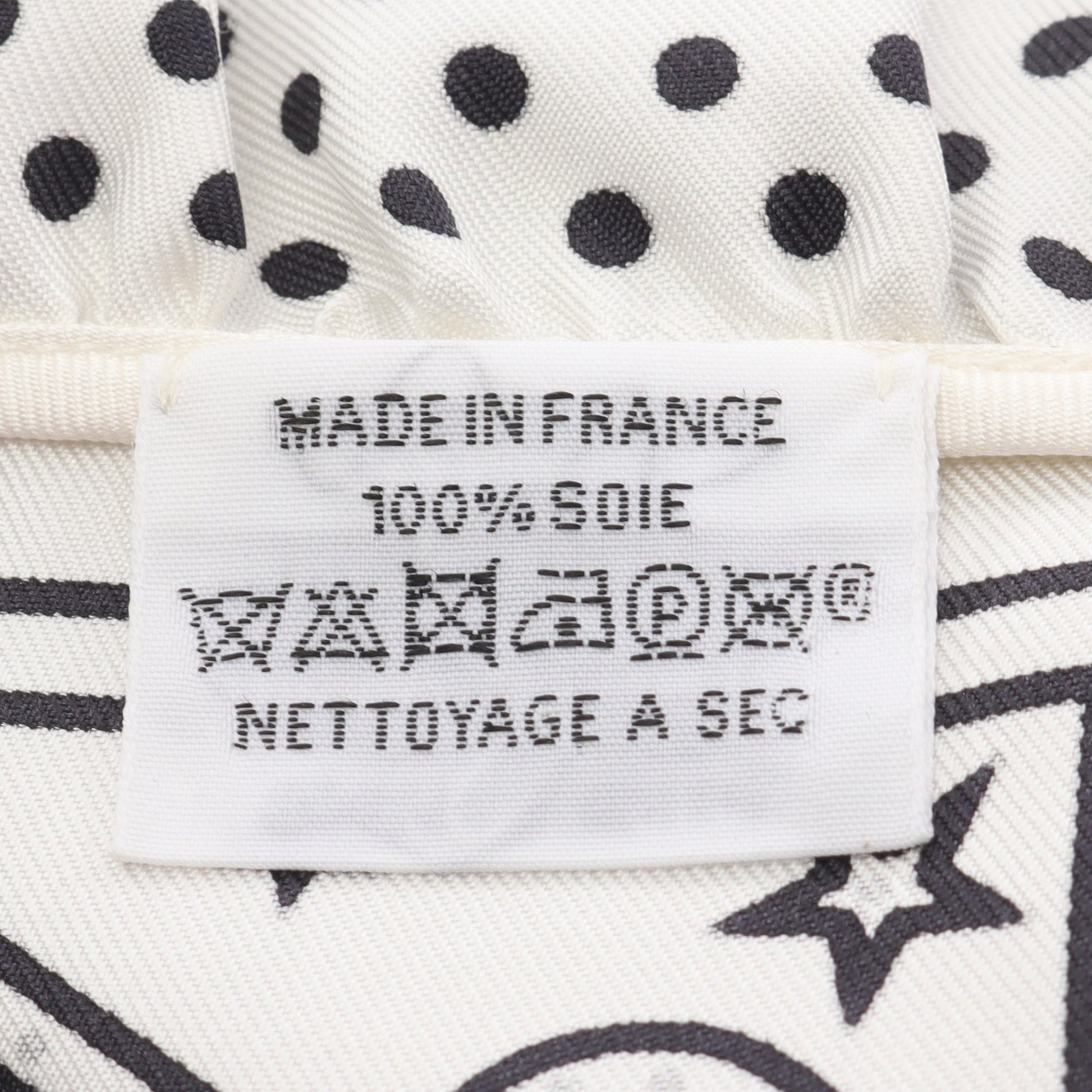 カレ70 BRIDES de GALA Bandana フリル スカーフ シルク オフホワイト ブラック エルメス 財布・小物 HERMES