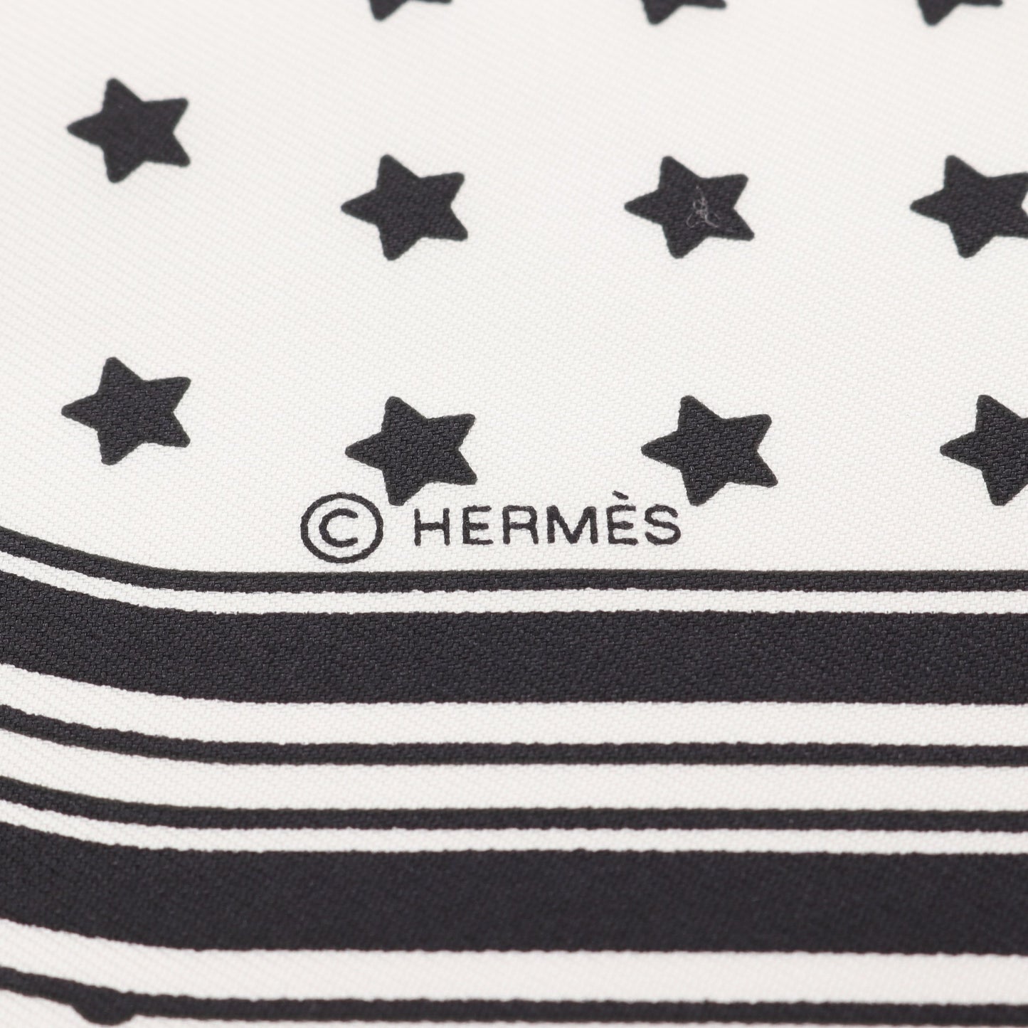 カレ70 BRIDES de GALA Bandana フリル スカーフ シルク オフホワイト ブラック エルメス 財布・小物 HERMES