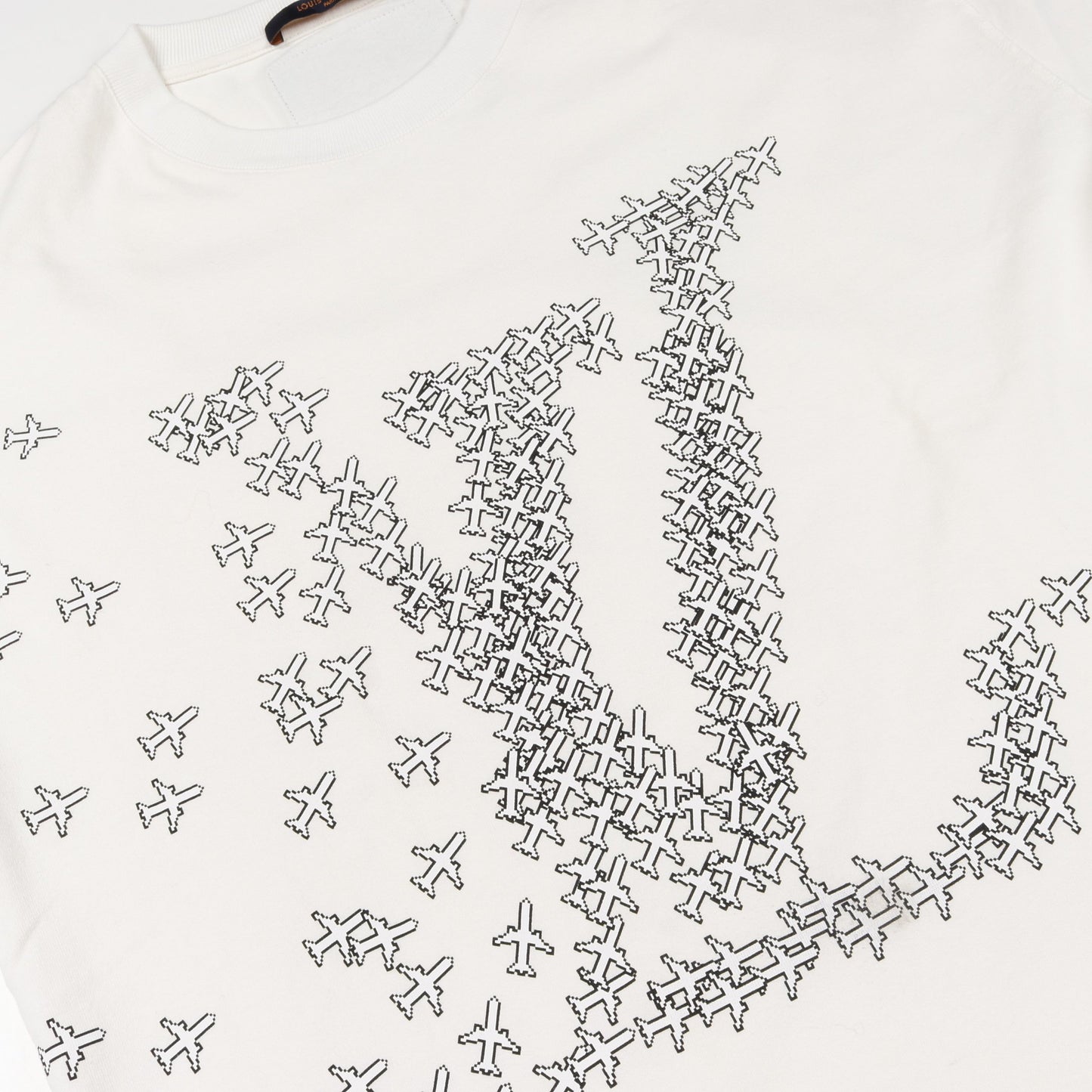 2054 LVプレーン プリンテッド Tシャツ クルーネック 半袖 コットン オフホワイト ルイヴィトン トップス LOUIS VUITTON