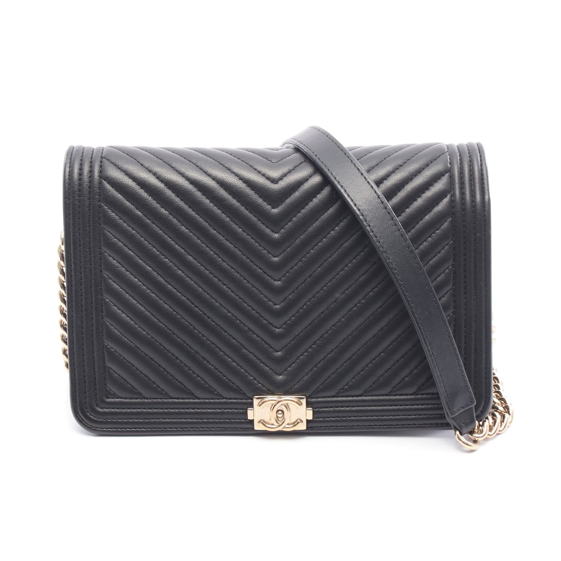 ボーイシャネル シェブロン Vステッチ チェーンウォレット ラムスキン ブラック ゴールド金具 シャネル バッグ CHANEL