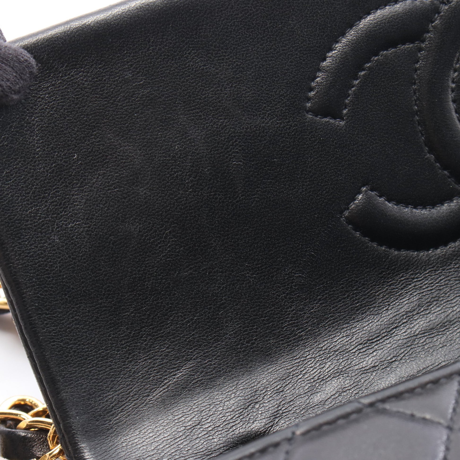 ミニマトラッセ20 チェーンショルダーバッグ ラムスキン ブラック ゴールド金具 シャネル バッグ CHANEL