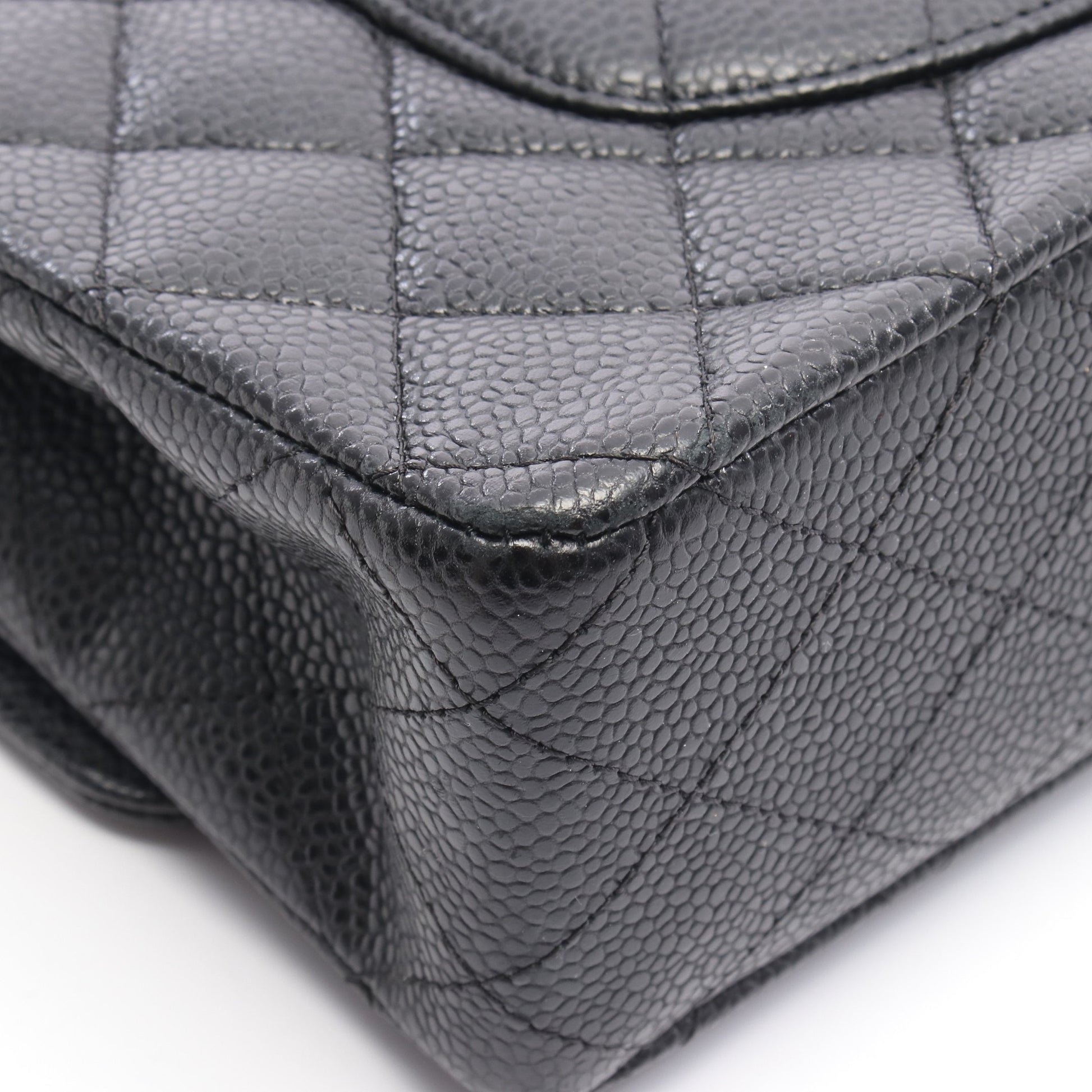 マトラッセ Wフラップ Wチェーンショルダーバッグ キャビアスキン ブラック シルバー金具 シャネル バッグ CHANEL