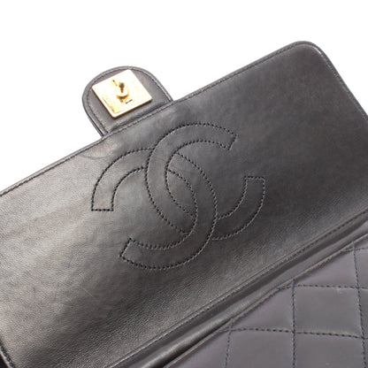 マトラッセ シングルフラップ チェーンショルダーバッグ ラムスキン ブラック ゴールド金具 シャネル バッグ CHANEL