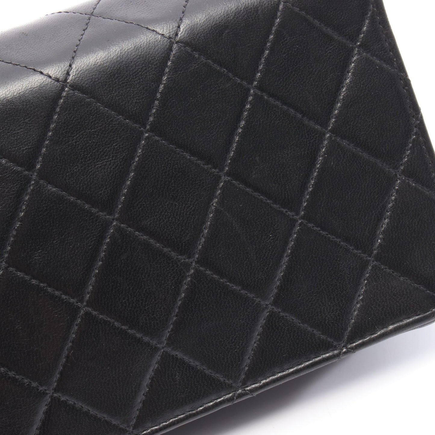 ミニマトラッセ フルフラップ チェーンショルダーバッグ ラムスキン ブラック ゴールド金具 シャネル バッグ CHANEL