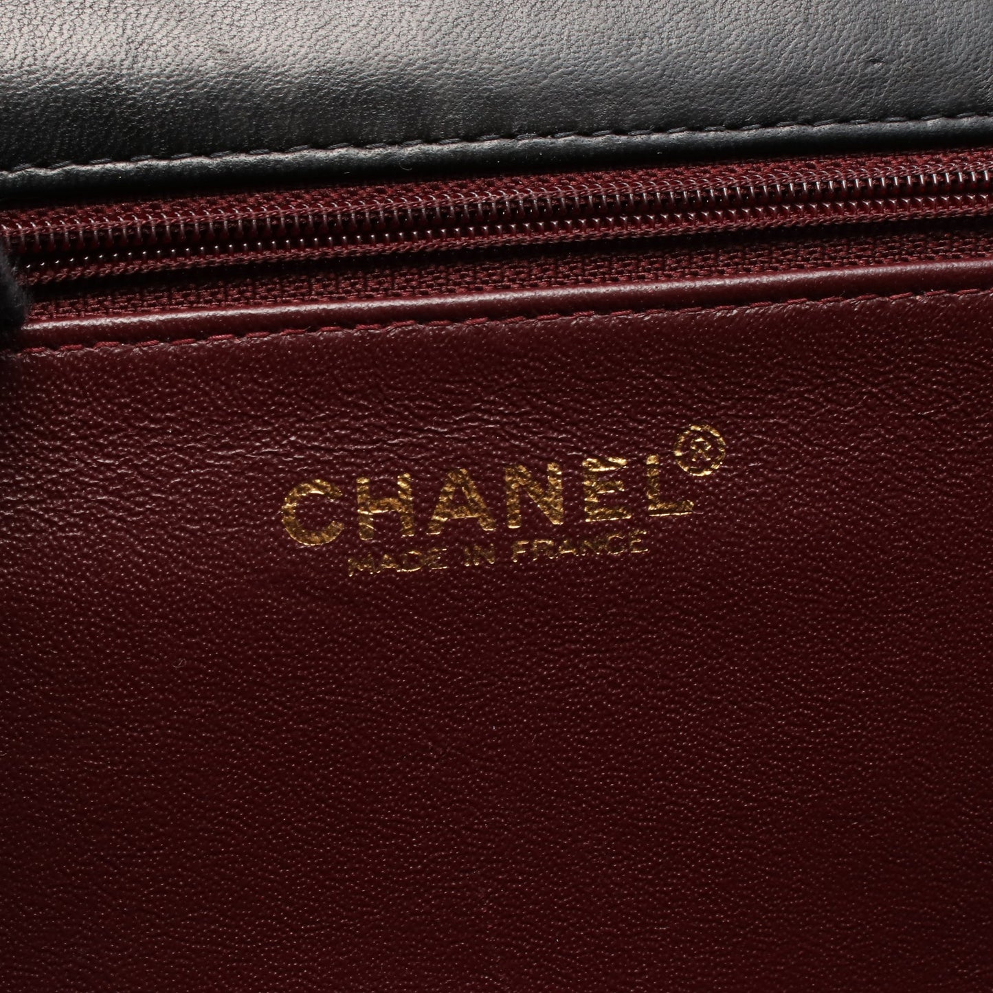 マトラッセ チェーンショルダーバッグ ラムスキン ブラック ゴールド金具 プッシュロック シャネル バッグ CHANEL