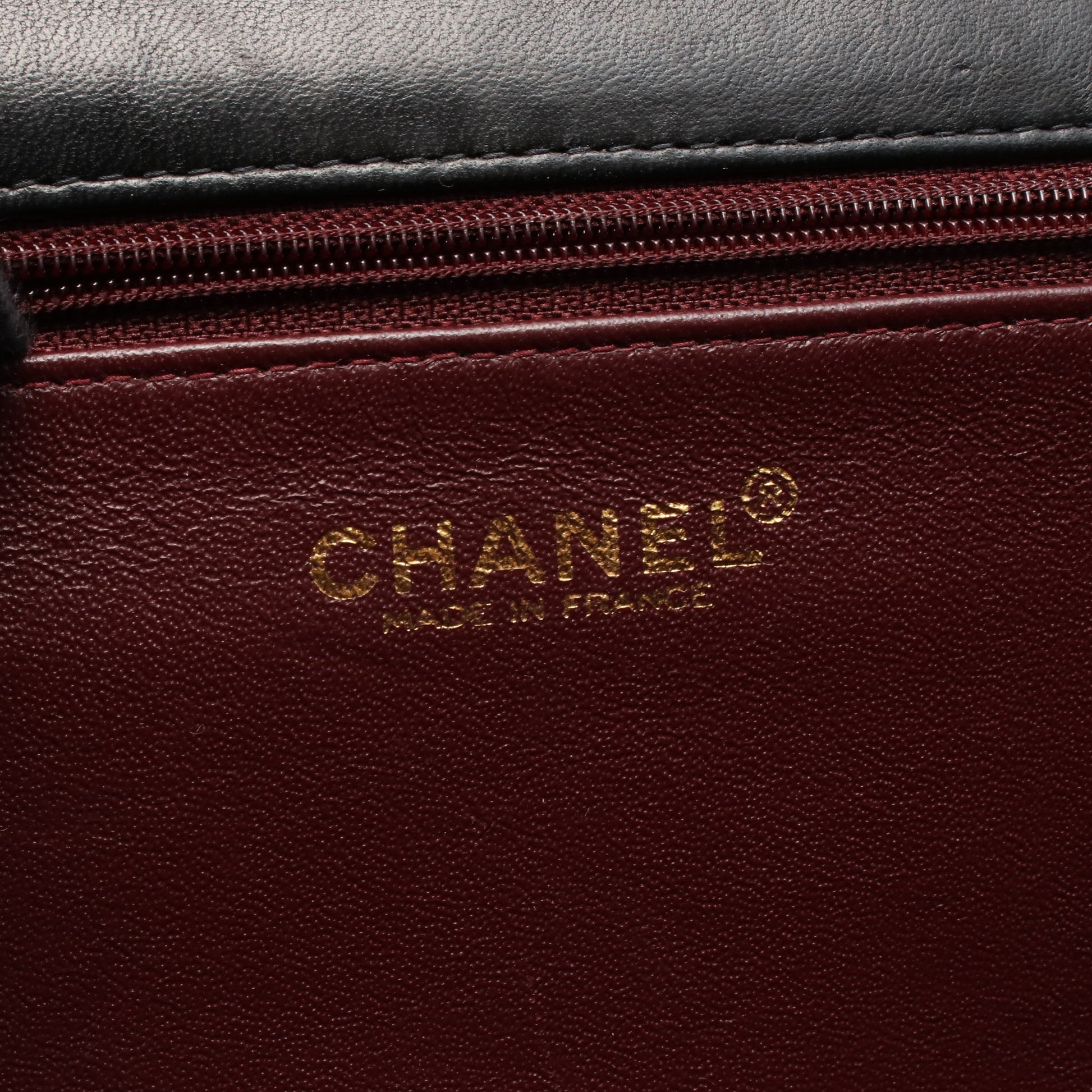 マトラッセ チェーンショルダーバッグ ラムスキン ブラック ゴールド金具 プッシュロック シャネル バッグ CHANEL