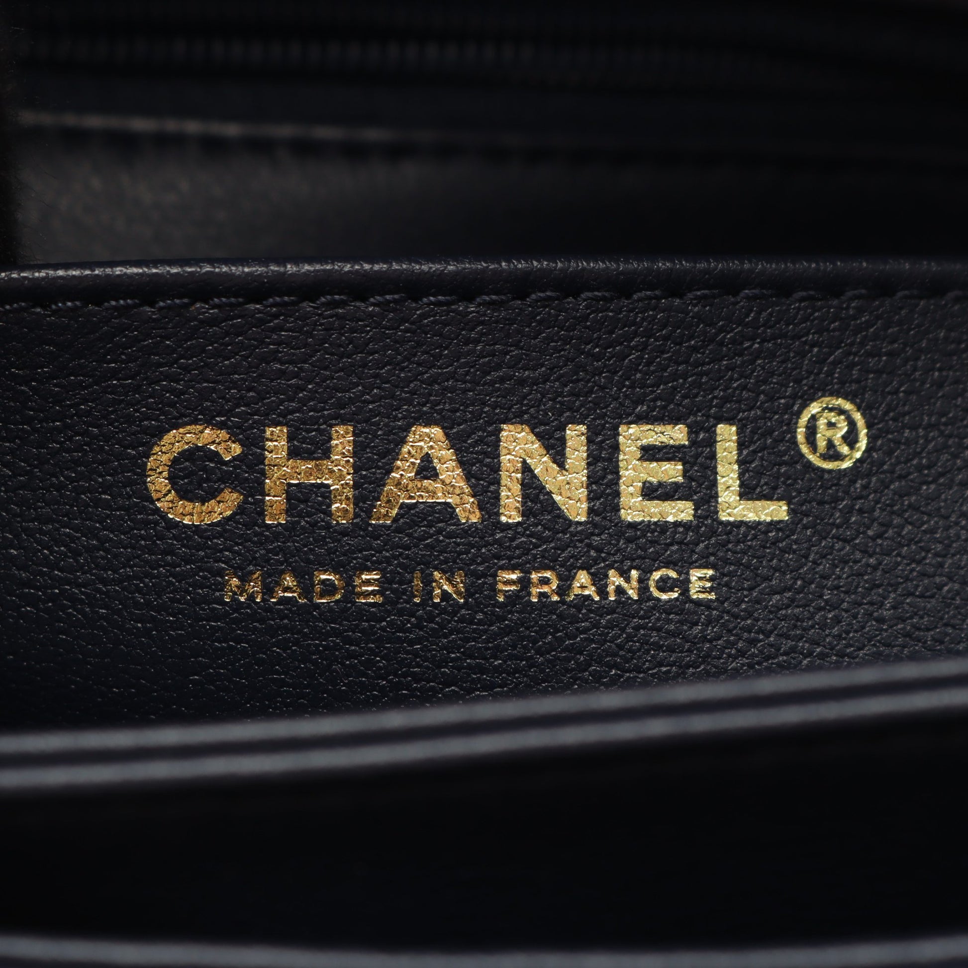 マトラッセ ハンドバッグ キャビアスキン ダークネイビー ゴールド金具 2WAY シャネル バッグ CHANEL