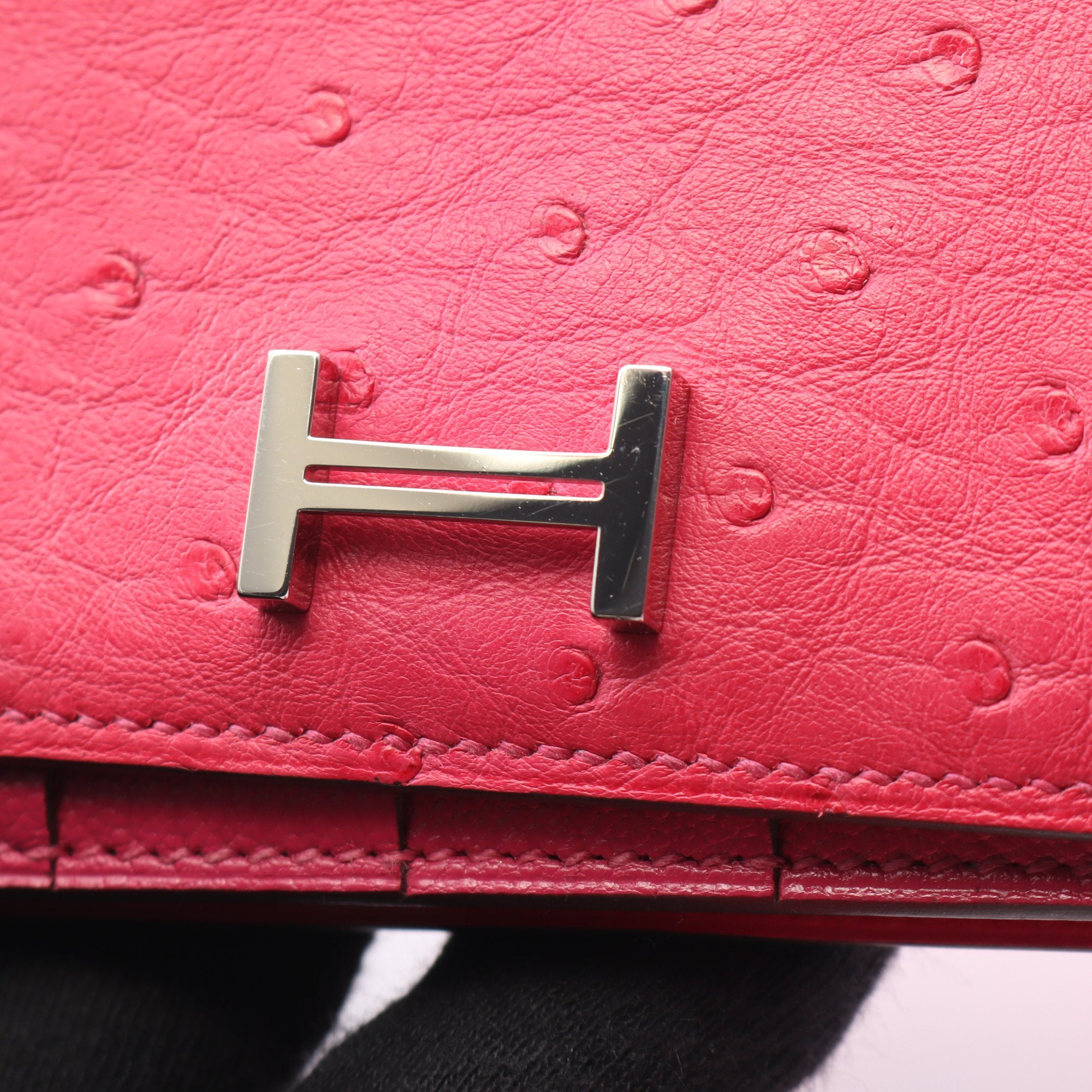 ベアンスフレ ローズティリアン 二つ折り長財布 オーストリッチ ピンク