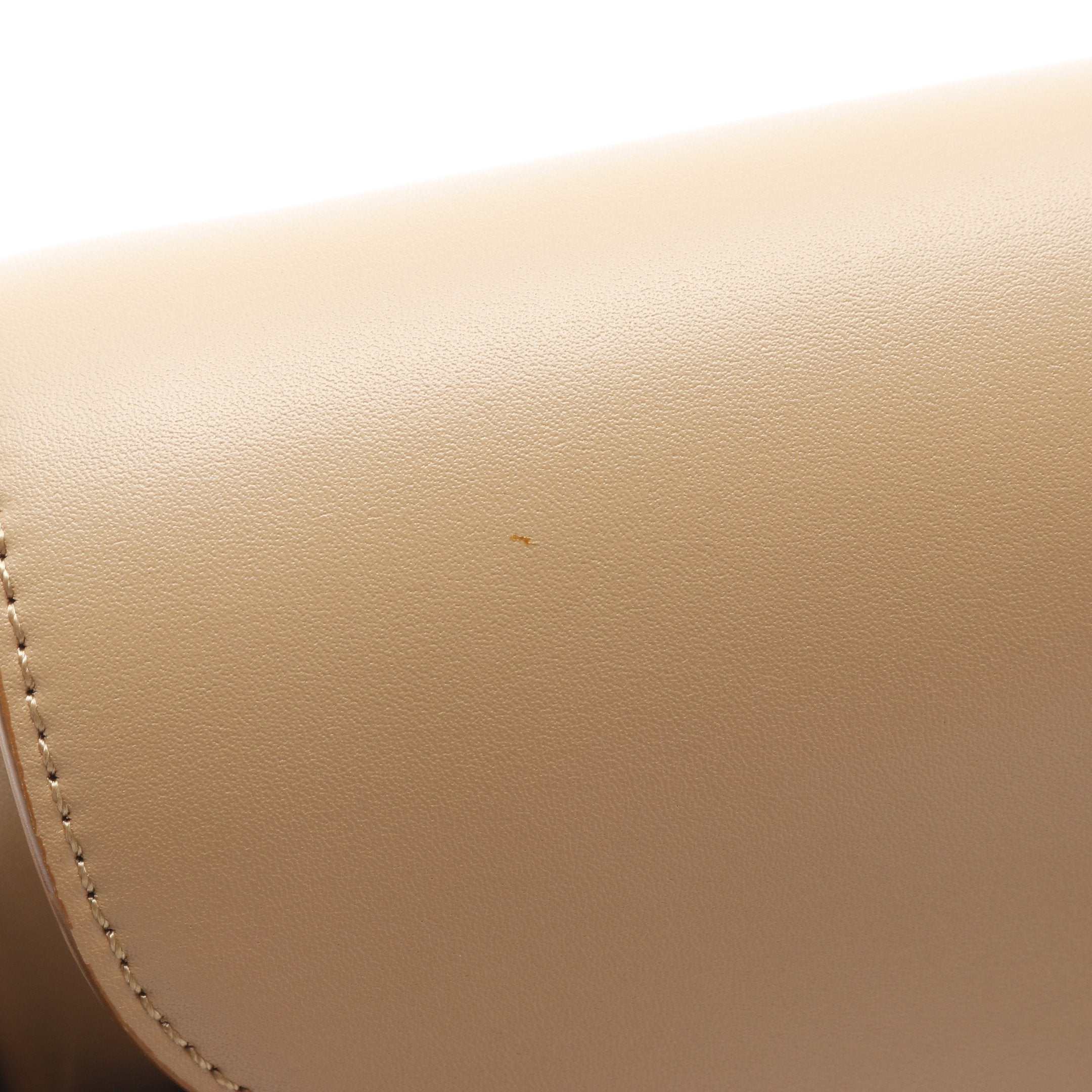 マークジェイコブス MARC JACOBS THE J MARC SADDLE BAG ショルダーバッグ バッグ レザー レディース ベージュ系 【中古】 THE J MARC SADDLE BAG ショルダーバッグ レザー ベージュ マーク