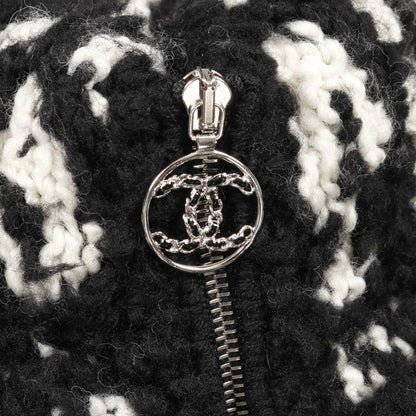 ココマーク ニット ブルゾン 総柄 ウール カシミヤ ブラック ホワイト 中綿 シャネル アウター CHANEL