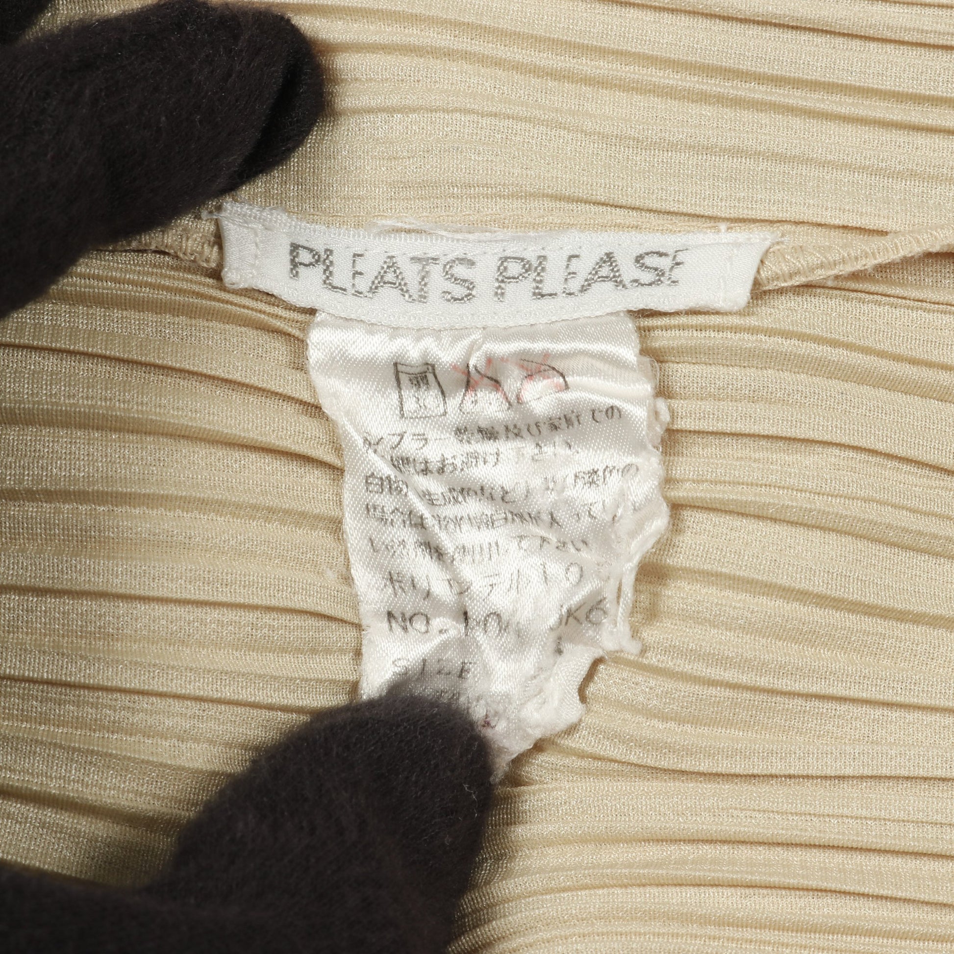 プリーツ カットソー ベージュ プリーツプリーズ トップス PLEATS PLEASE