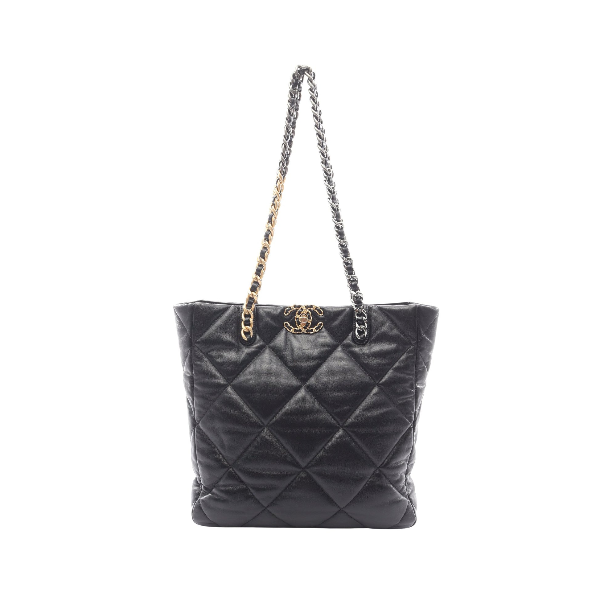 シャネル 19 チェーンショルダーバッグ ラムスキン ブラック コンビ金具 シャネル バッグ CHANEL