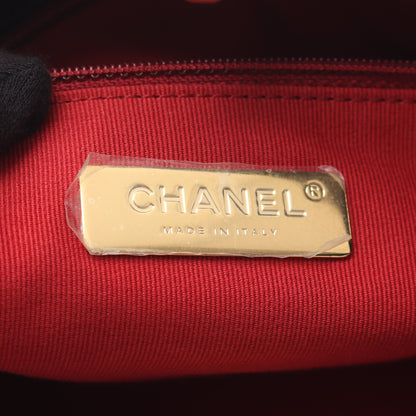 シャネル 19 チェーンショルダーバッグ ラムスキン ブラック コンビ金具 シャネル バッグ CHANEL