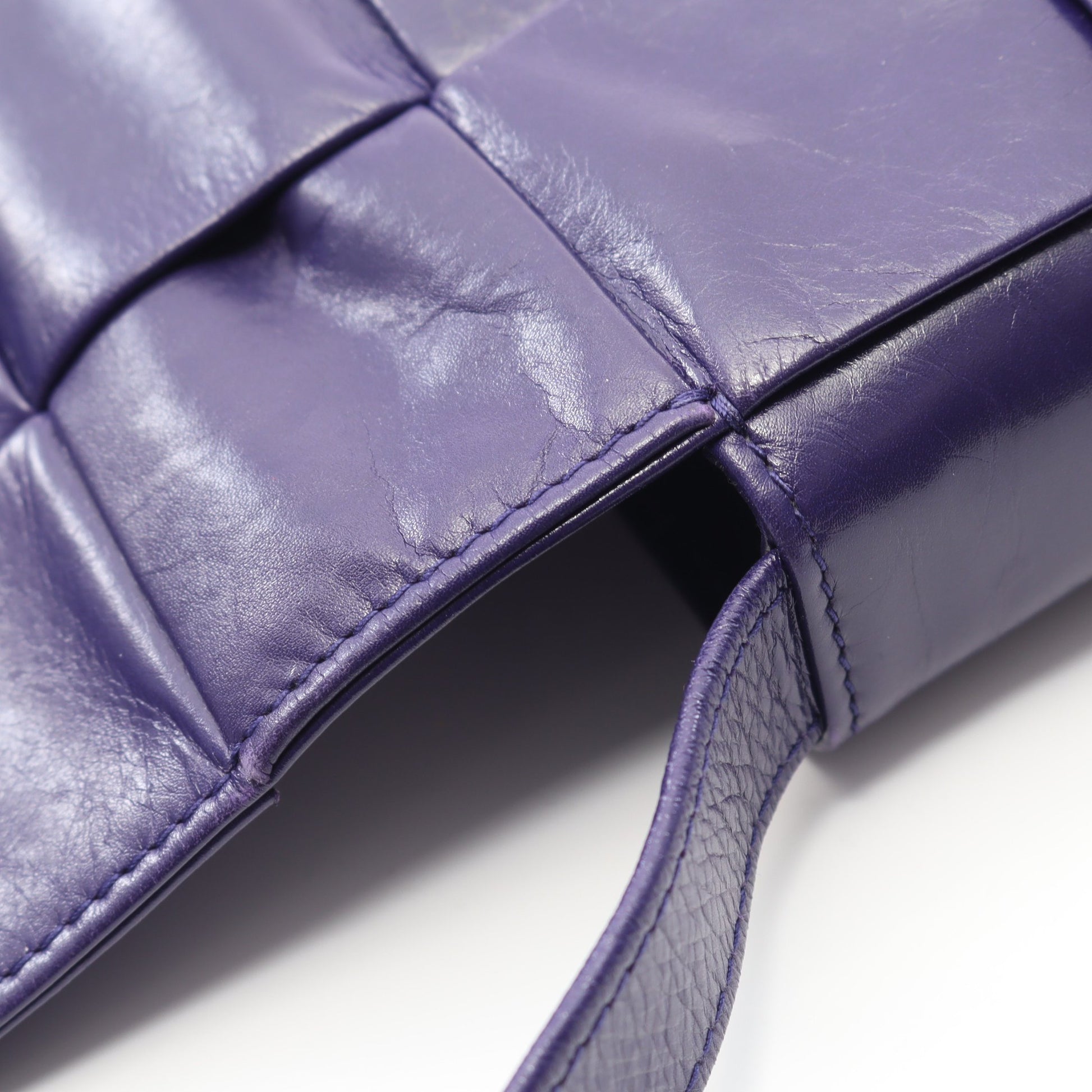 CANDY キャンディ カセット ミニ バッグ ショルダーバッグ レザー パープル ボッテガヴェネタ バッグ BOTTEGA VENETA