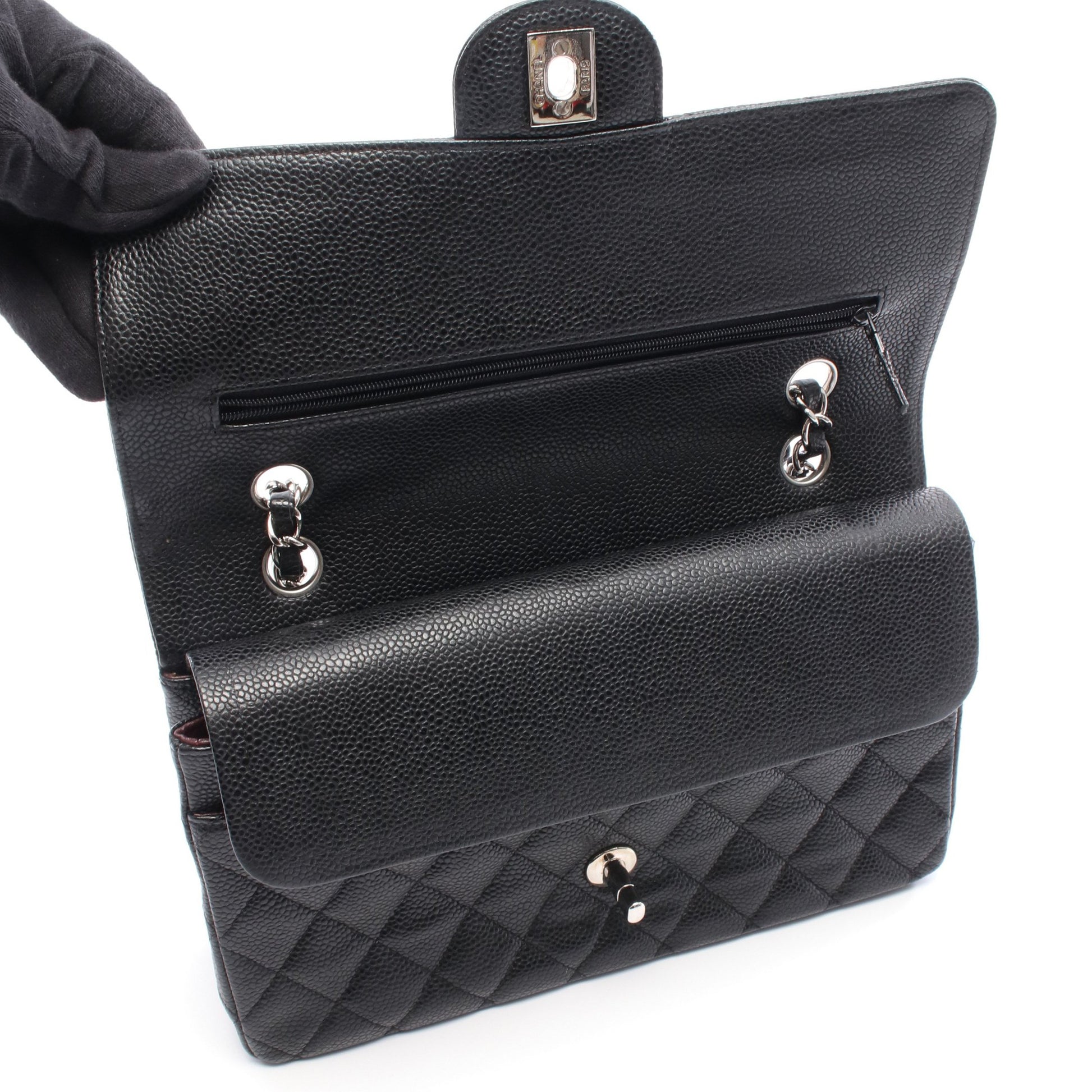 マトラッセ Wフラップ Wチェーンショルダーバッグ キャビアスキン ブラック シルバー金具 シャネル バッグ CHANEL