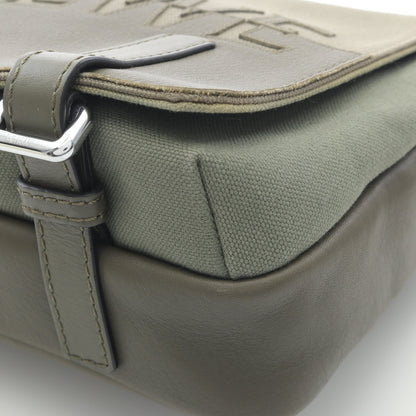 MILITARY MESSENGER SIGNAT ミリタリー メッセンジャーバッグ XS ショルダーバッグ キャンバス レザー カーキグリーン ロエベ バッグ LOEWE