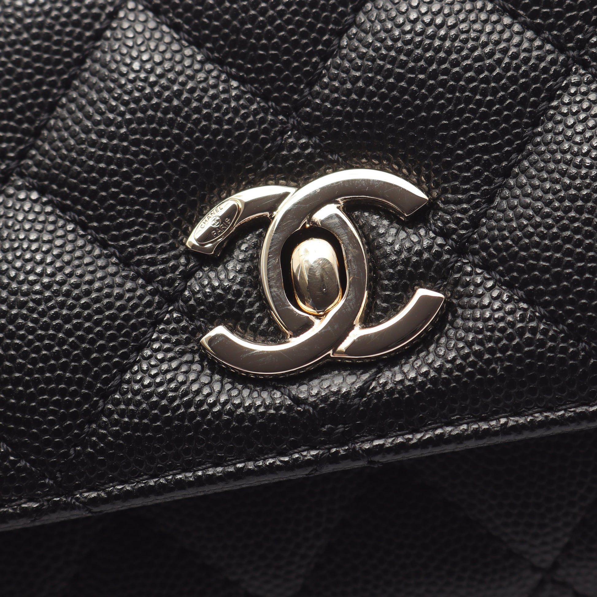 ココハンドルXXS トップハンドル ハンドバッグ キャビアスキン ブラック ゴールド金具 2WAY シャネル バッグ CHANEL