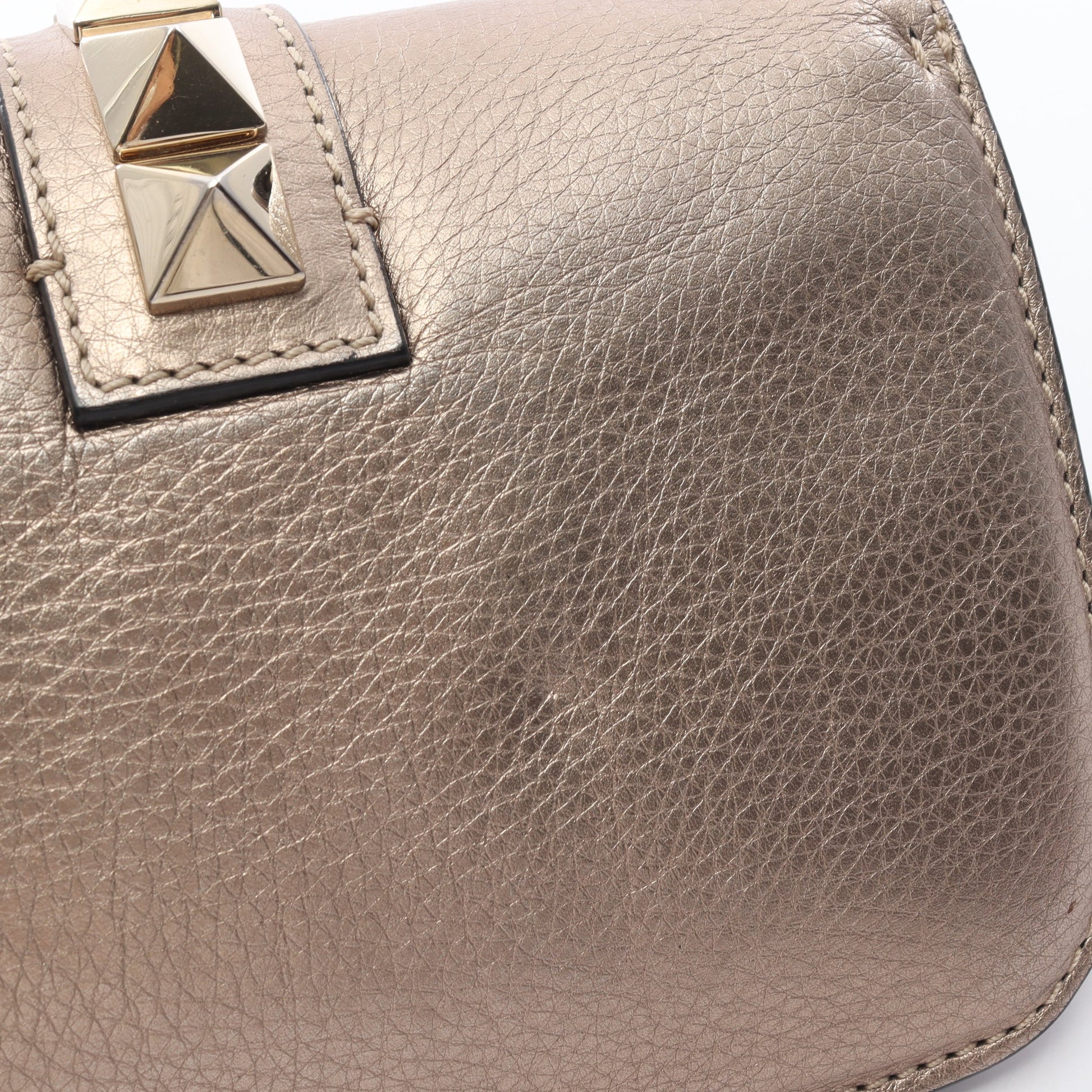 ロックスタッズ チェーンショルダーバッグ レザー ゴールド ヴァレンティノ バッグ VALENTINO