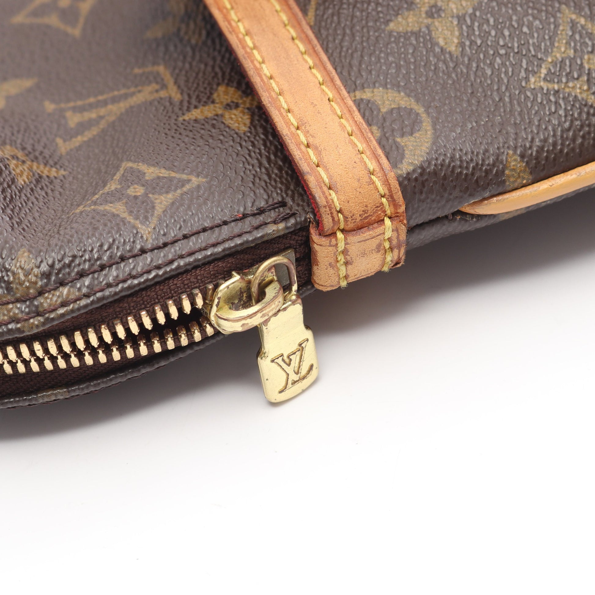 クーサンGM モノグラム ショルダーバッグ PVC レザー ブラウン ルイヴィトン バッグ LOUIS VUITTON