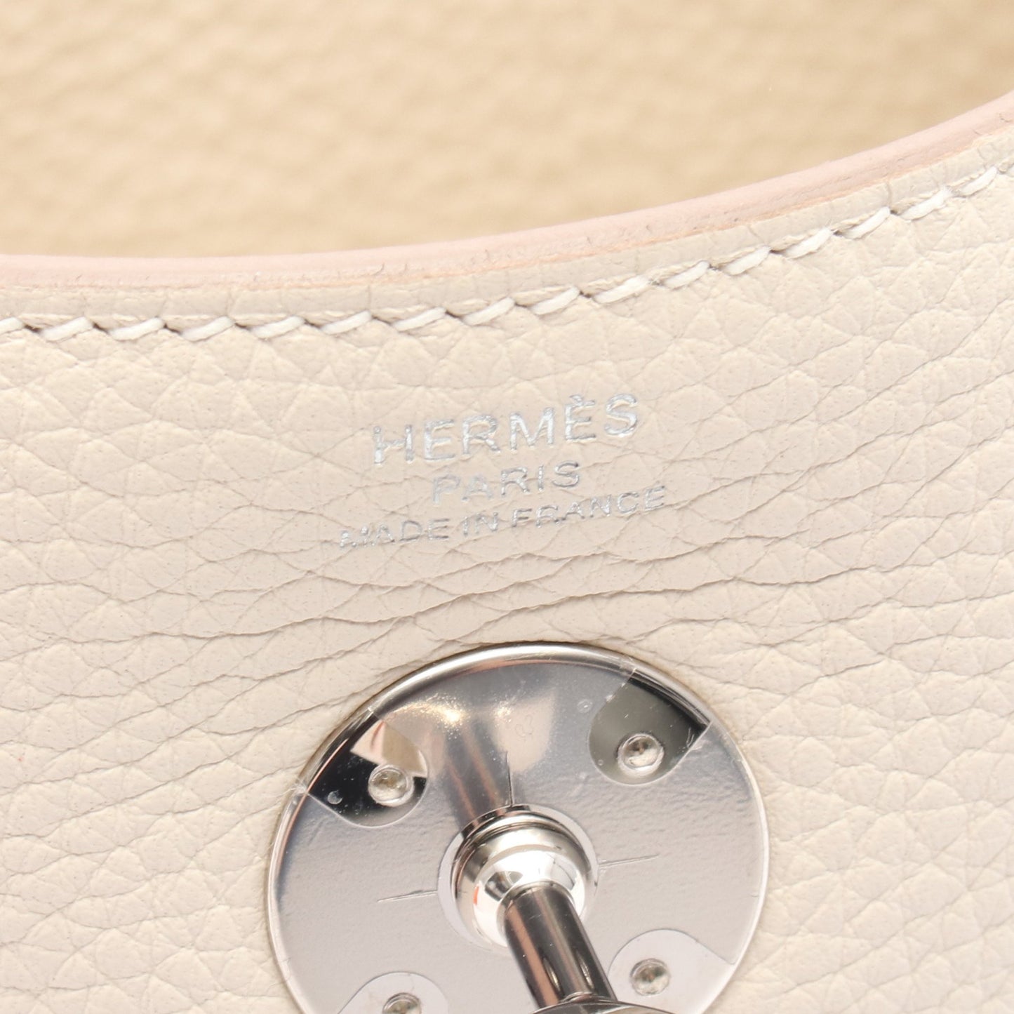 リンディ26 ベトン ショルダーバッグ トリヨンクレマンス アイボリー シルバー金具 D刻印 エルメス バッグ HERMES