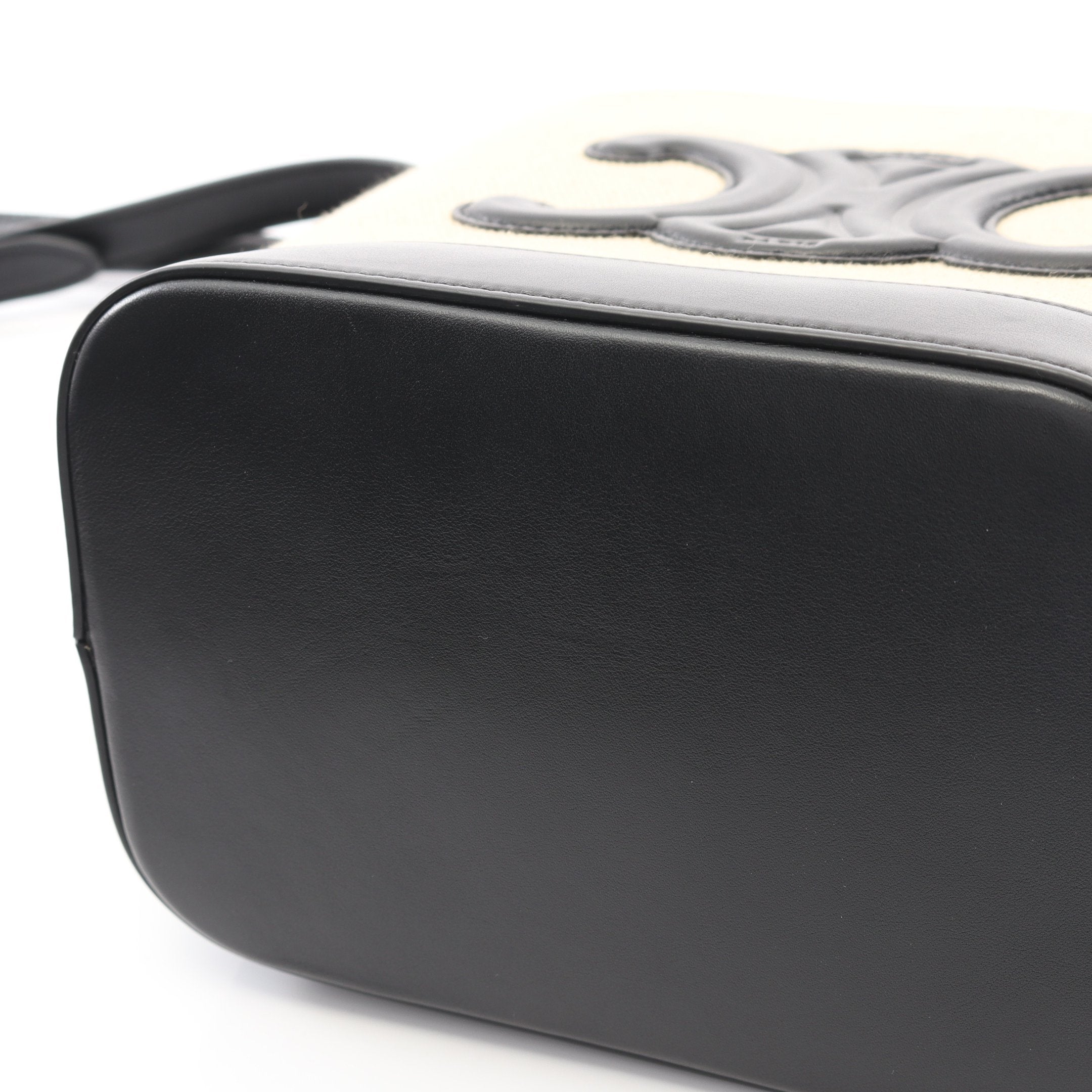 スモール バケット キュイル トリオンフ ショルダーバッグ キャンバス