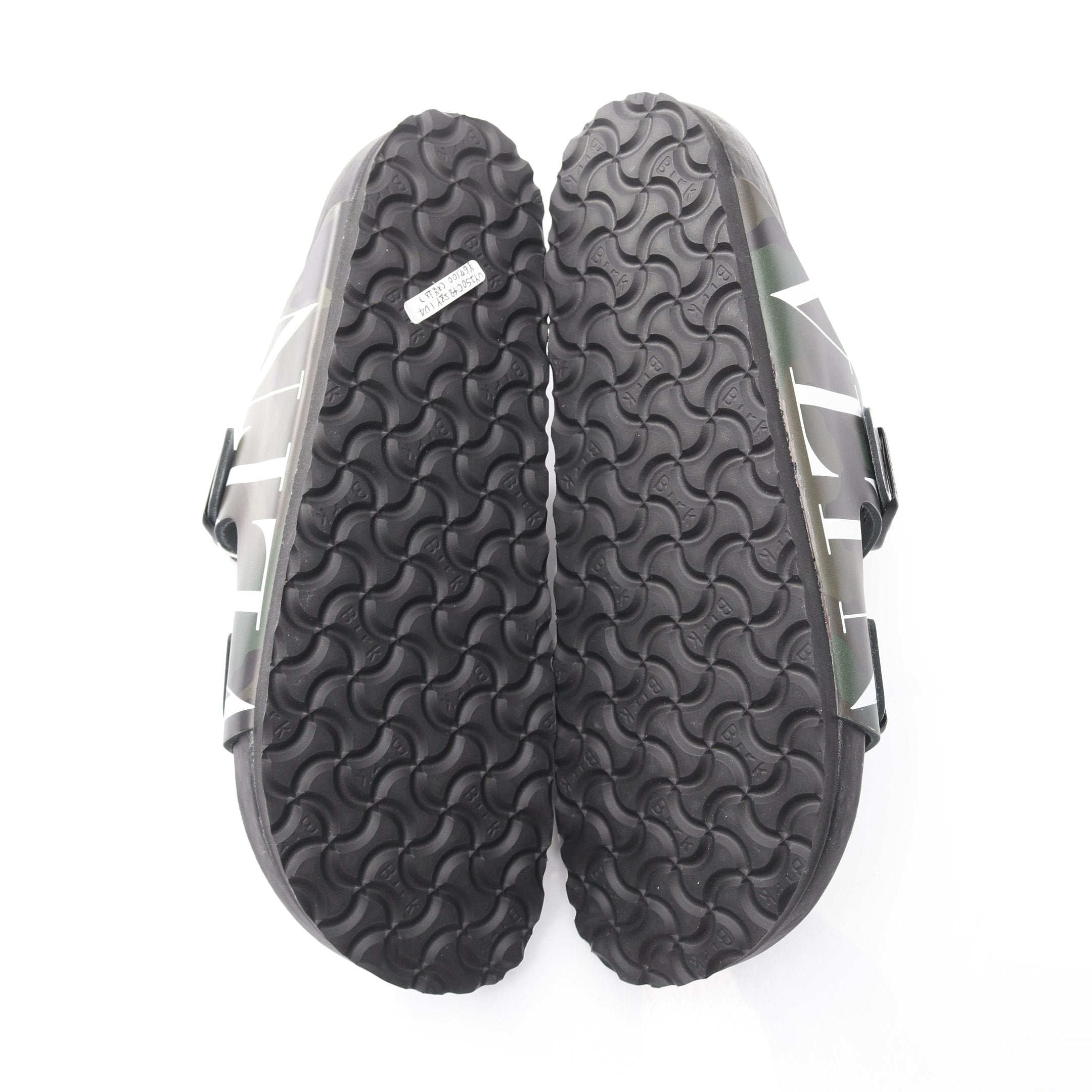 VALENTINO GARAVANI × BIRKENSTOC VLTNロゴ サンダル カモフラージュ