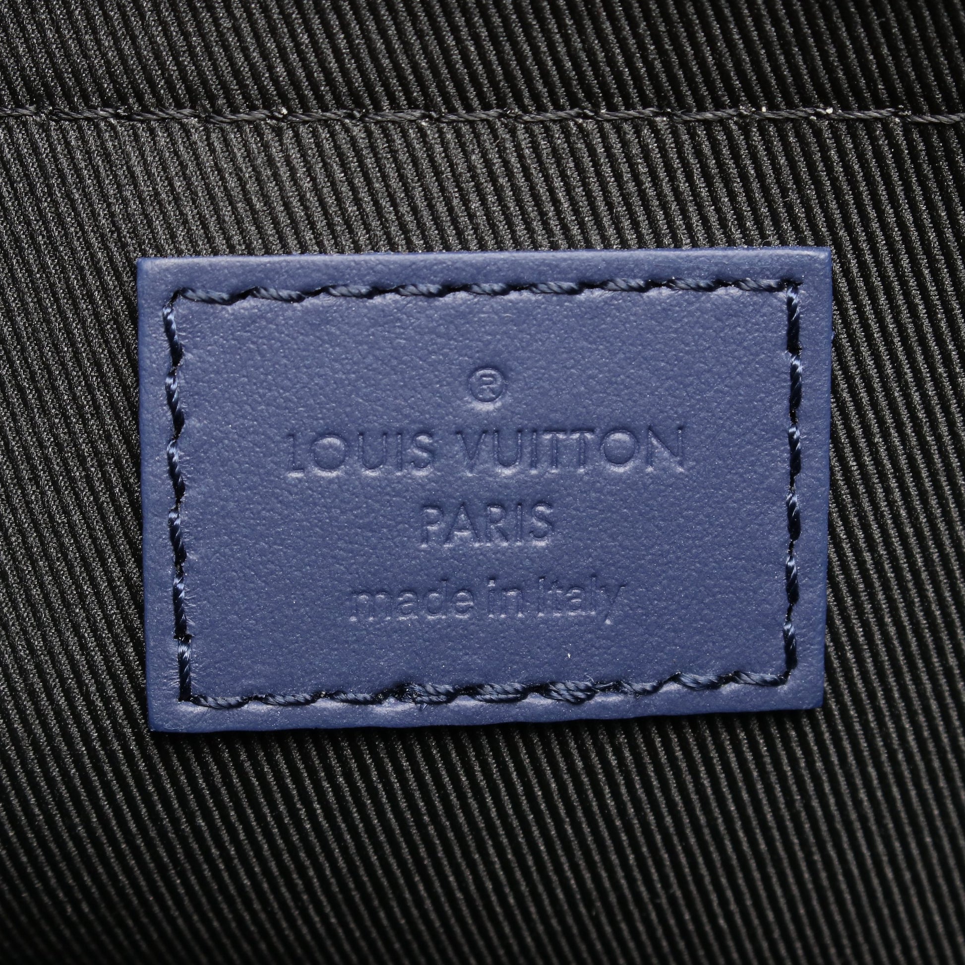 サックプラ 24H モノグラムトリヨン サファイア ショルダーバッグ トートバッグ レザー ネイビー ルイヴィトン バッグ LOUIS VUITTON