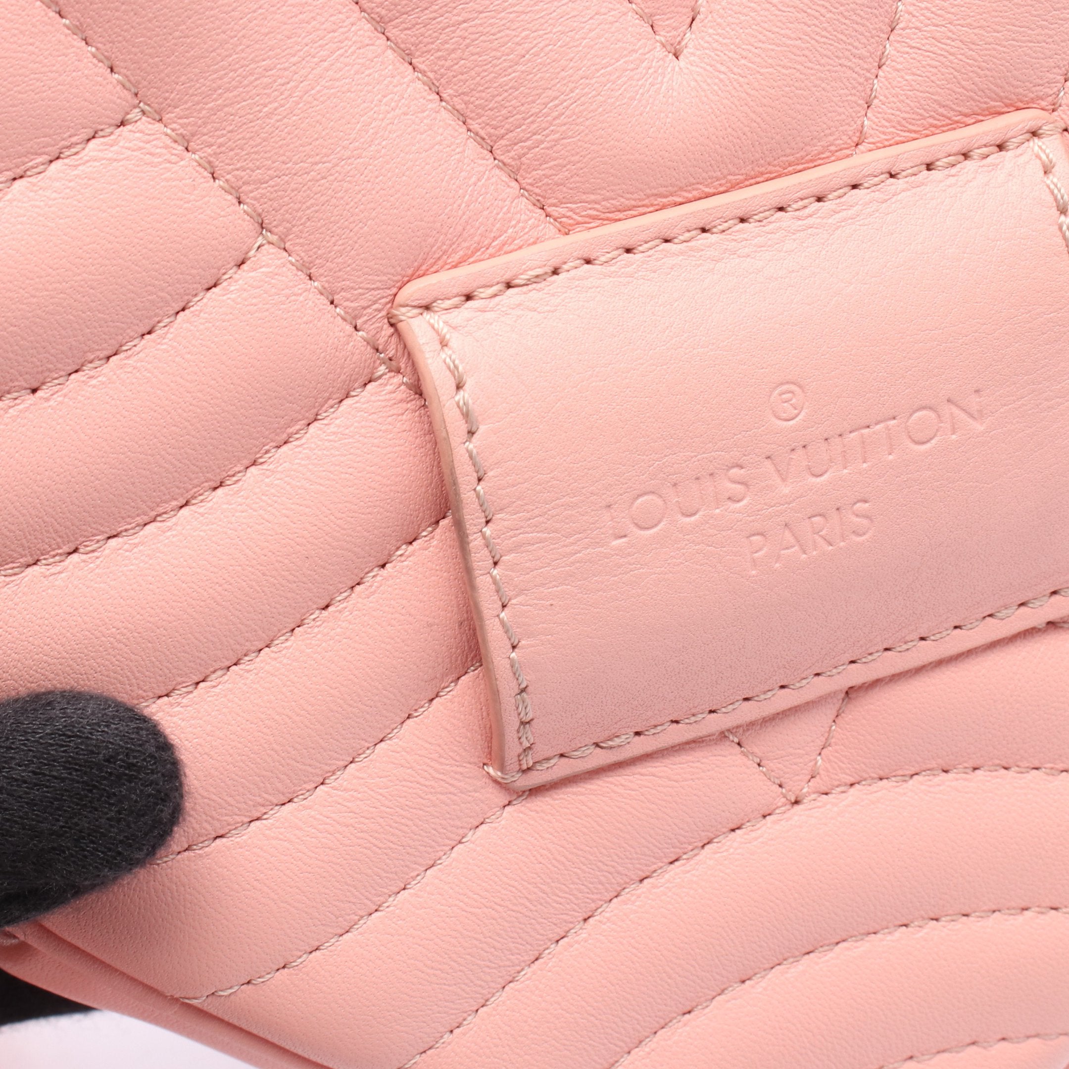 ルイヴィトン ニューウェーブラブロックハート M52794 6218812 楽天市場】LOUIS VUITTON ルイヴィトン ニューウェーブ ラブロック