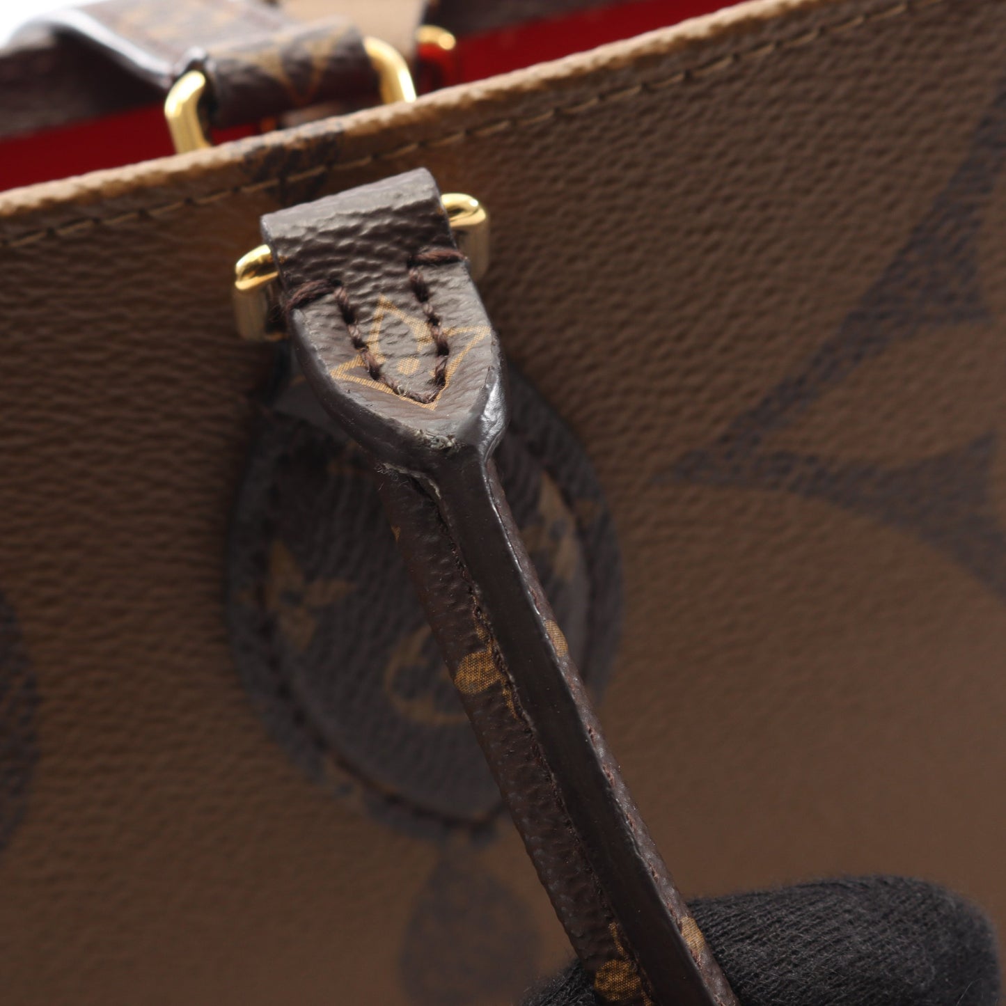 オンザゴーGM モノグラムジャイアント リバース ショルダーバッグ トートバッグ PVC ブラウン ベージュ 2WAY ルイヴィトン バッグ LOUIS VUITTON