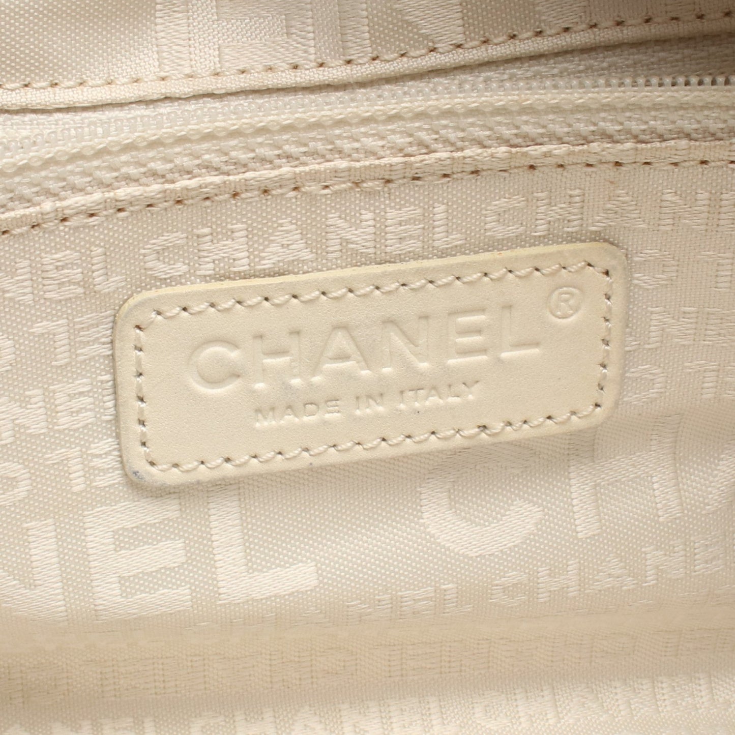 チョコバー ボストンバッグ キャビアスキン ベージュ シルバー金具 シャネル バッグ CHANEL