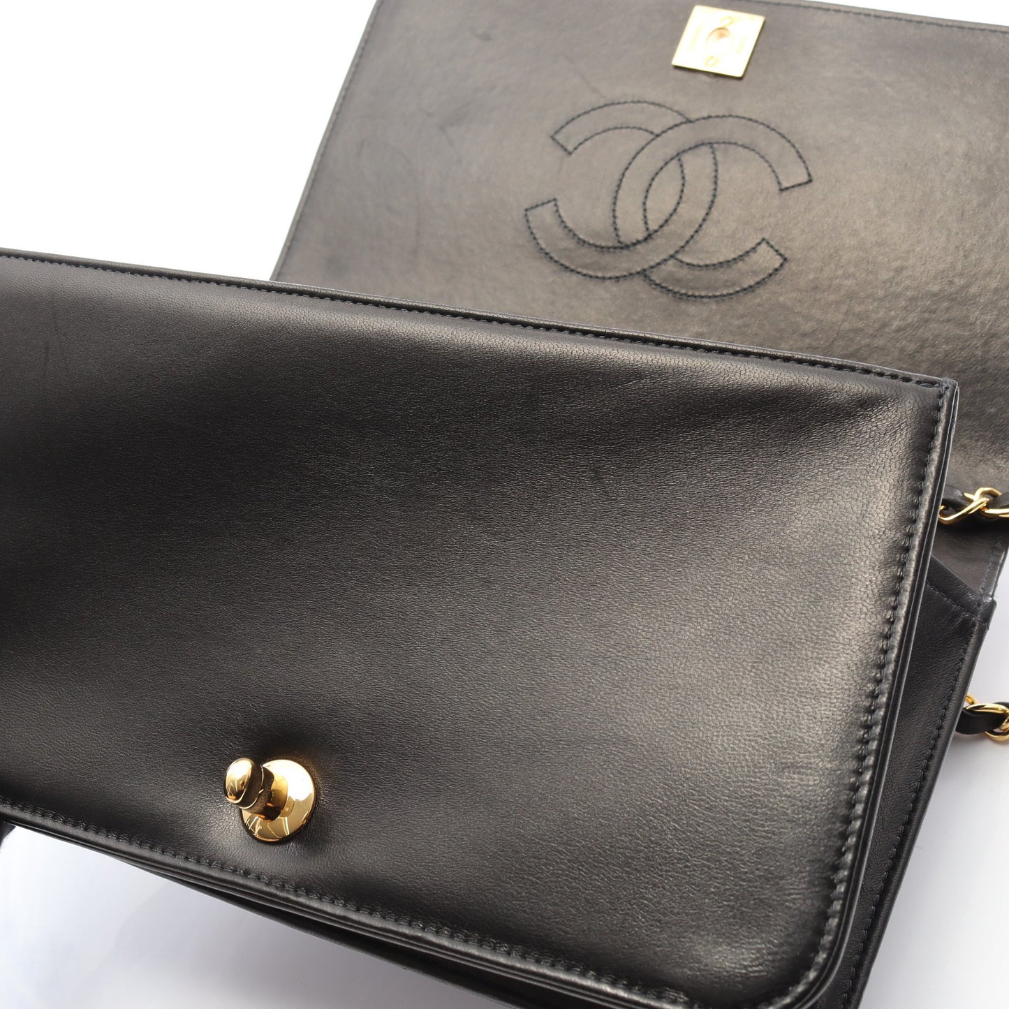 マトラッセ フルフラップ チェーンショルダーバッグ ラムスキン ブラック ゴールド金具 シャネル バッグ CHANEL