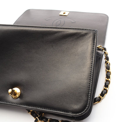 マトラッセ フルフラップ チェーンショルダーバッグ ラムスキン ブラック ゴールド金具 シャネル バッグ CHANEL
