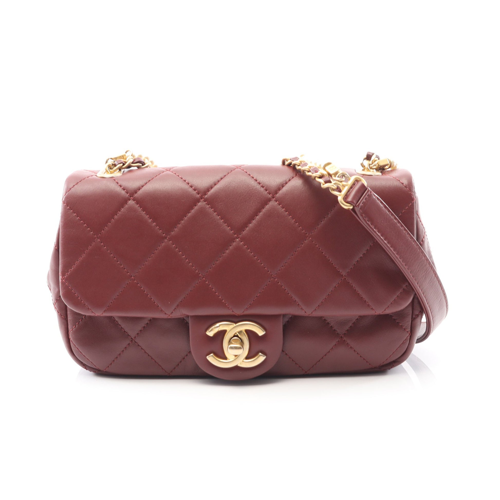 マトラッセ チェーンショルダーバッグ ラムスキン ボルドー ゴールド金具 シャネル バッグ CHANEL