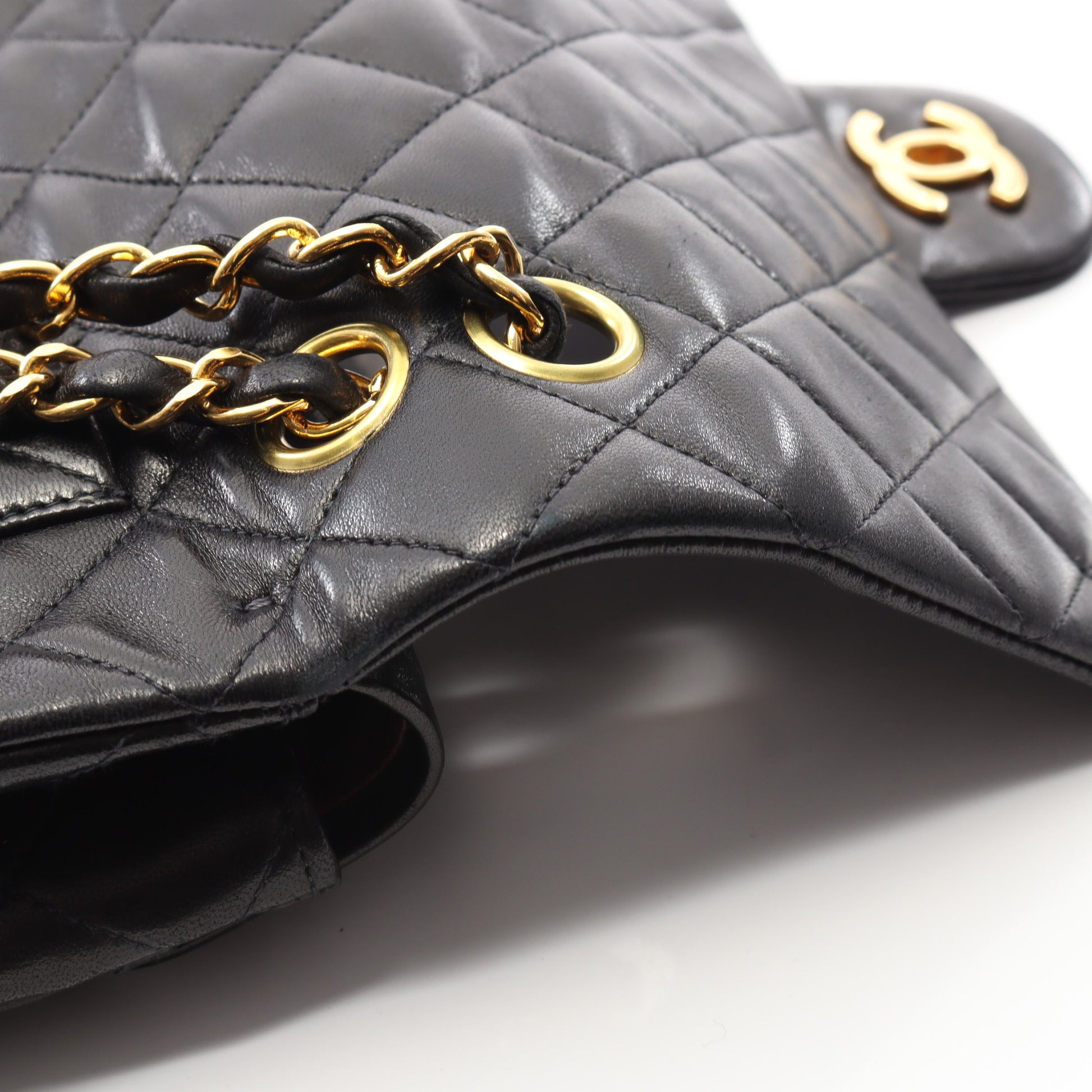 マトラッセ Wフラップ Wチェーンショルダーバッグ ラムスキン ブラック ゴールド金具 シャネル バッグ CHANEL