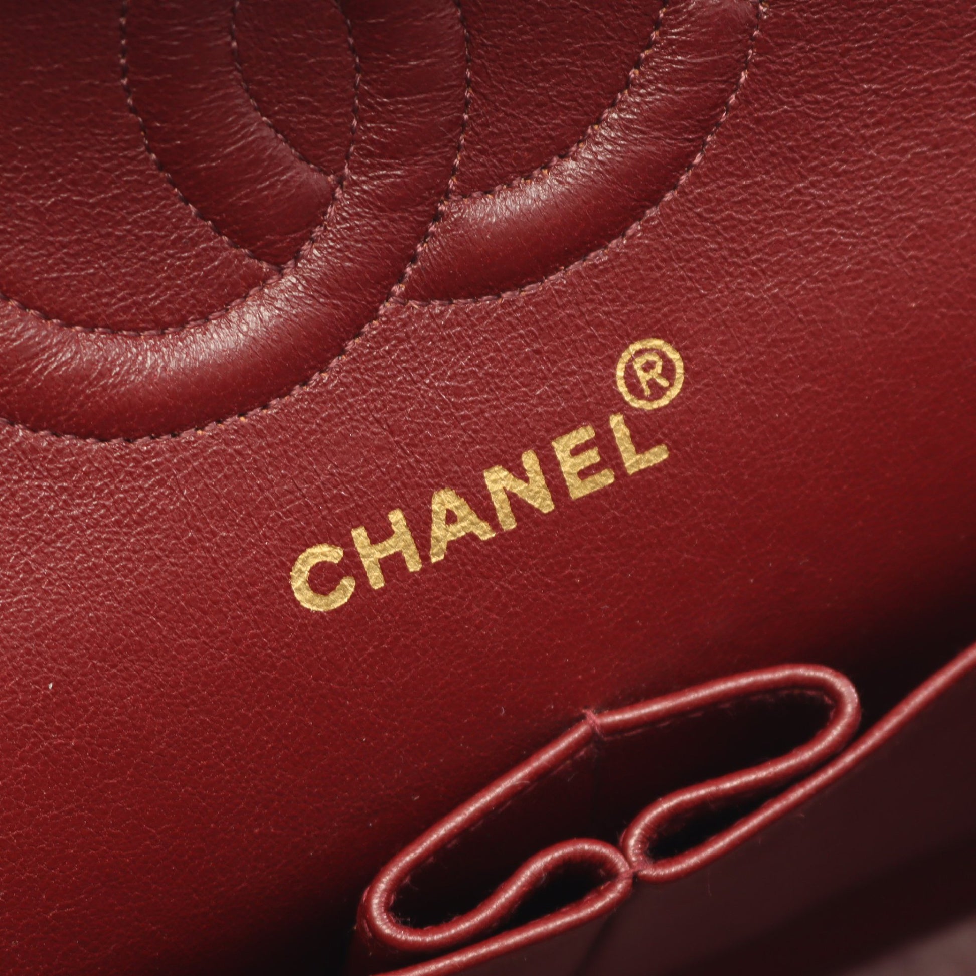 マトラッセ Wフラップ Wチェーンショルダーバッグ ラムスキン ブラック ゴールド金具 ヴィンテージ シャネル バッグ CHANEL