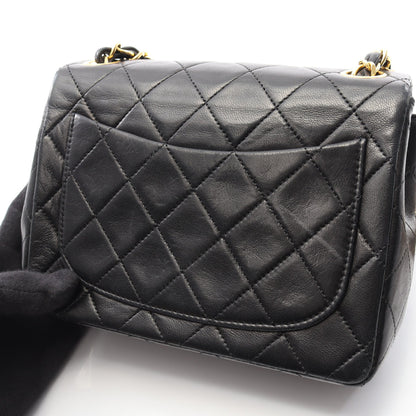 ミニマトラッセ チェーンショルダーバッグ ラムスキン ブラック ゴールド金具 ヴィンテージ シャネル バッグ CHANEL