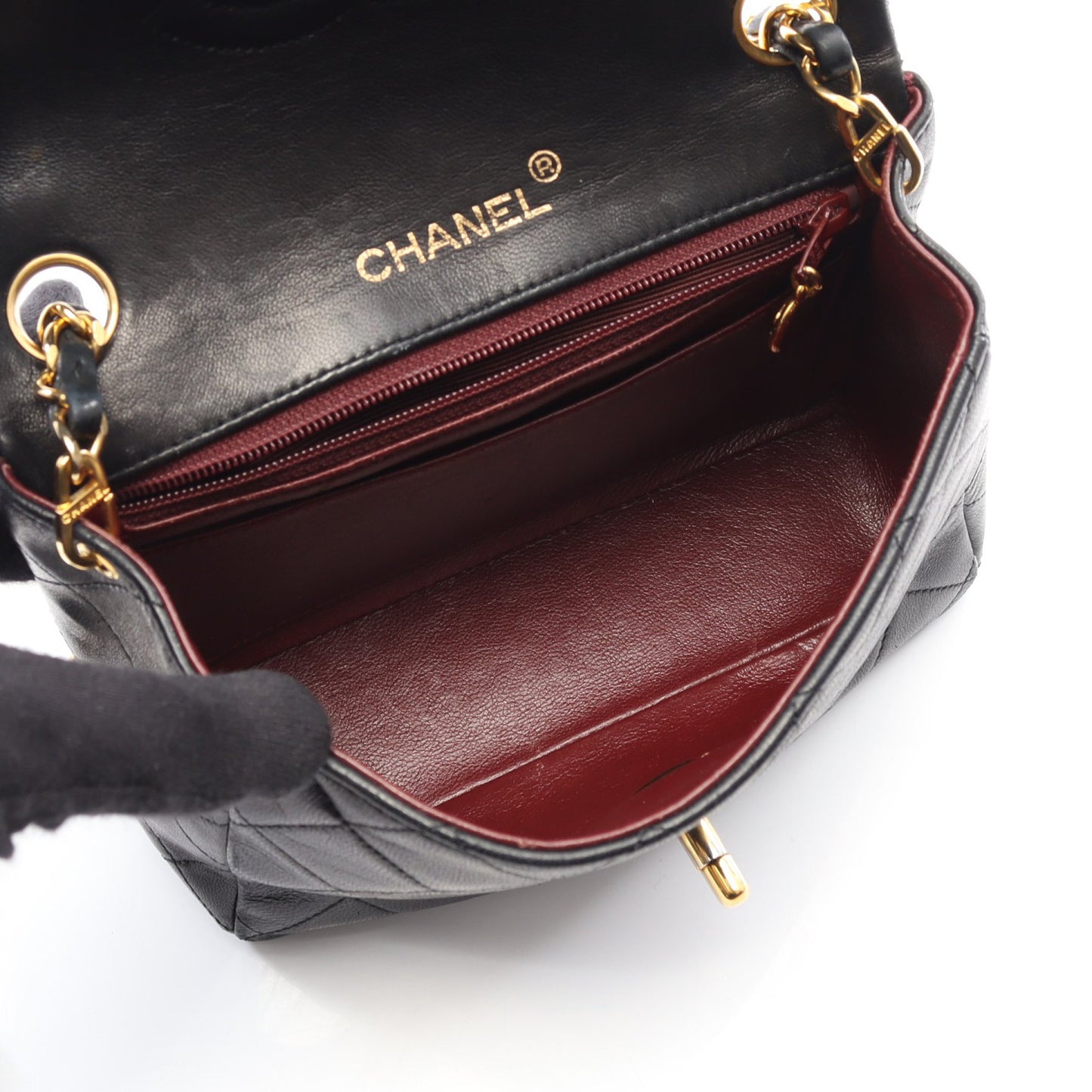 ミニマトラッセ チェーンショルダーバッグ ラムスキン ブラック ゴールド金具 ヴィンテージ シャネル バッグ CHANEL