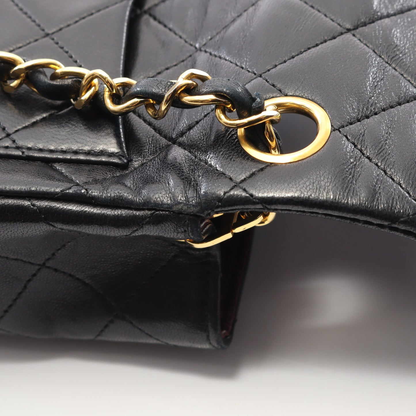 ミニマトラッセ チェーンショルダーバッグ ラムスキン ブラック ゴールド金具 ヴィンテージ シャネル バッグ CHANEL