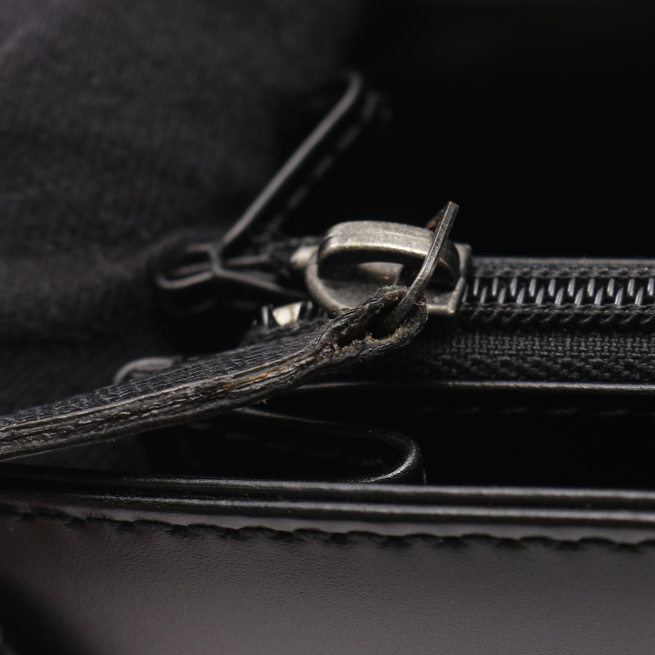 LOUIS VUITTON クラッチバッグ　オペラ　エーゲ　ブラック　正規品 エーゲ オペラ ノワール クラッチバッグ レザー ブラック ルイヴィトン