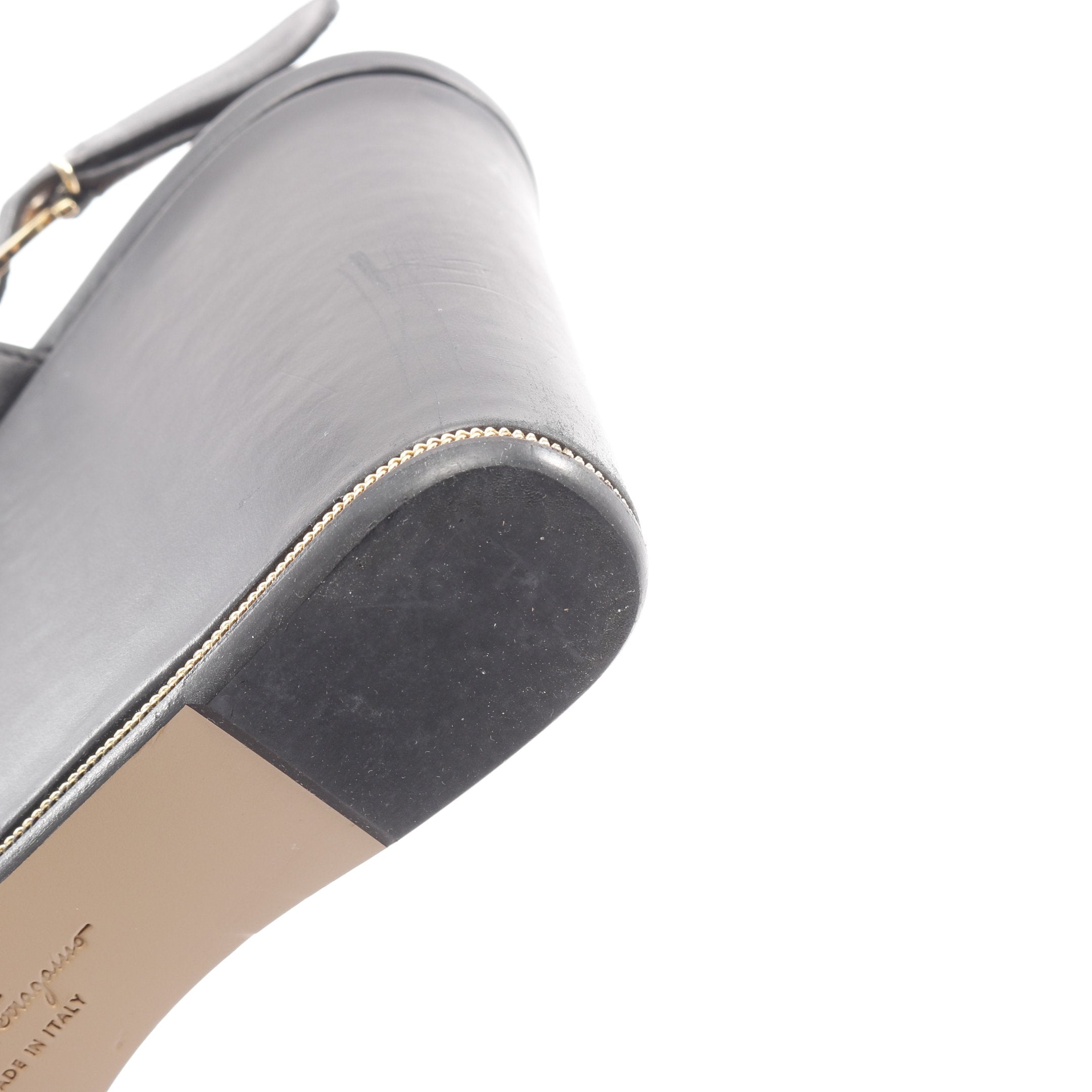 ガンチーニ サンダル レザー ブラック ウェッジソール