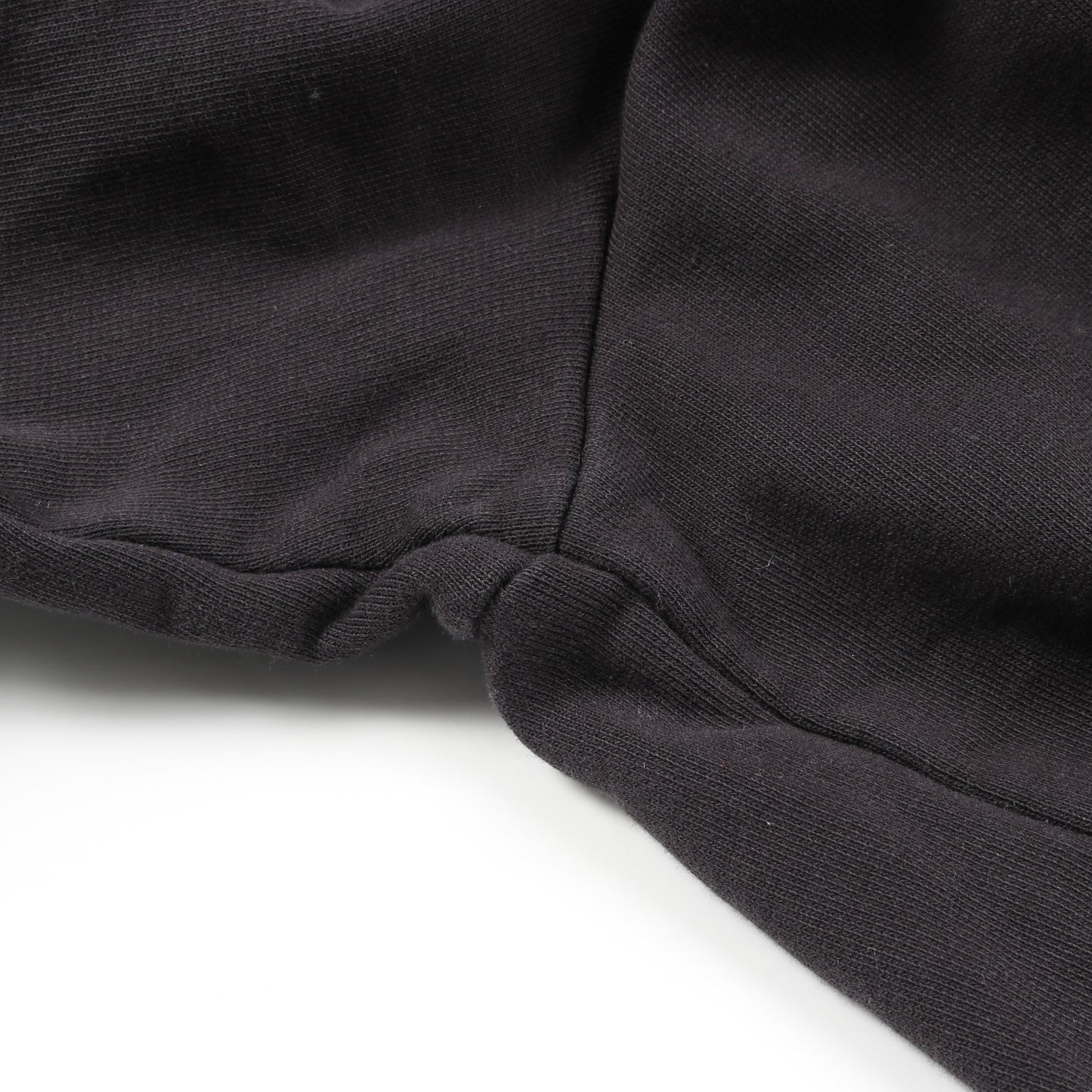 A.P.C. × JJJJOUND プルオーバーパーカー ロゴ刺繍 コットン ブラック アーペーセー トップス A.P.C.
