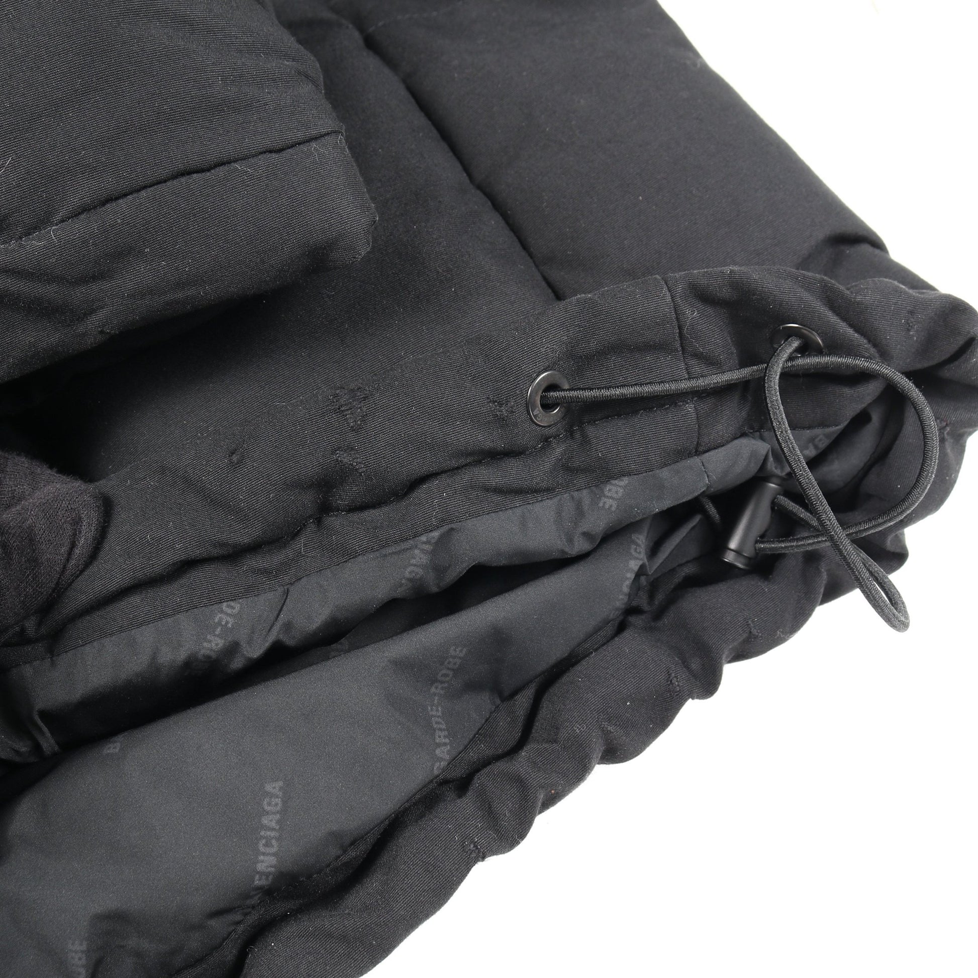 BOXY PUFFER ボクシーパファー ジャケット ナイロン ブラック 中綿 ダメージ加工 バレンシアガ アウター BALENCIAGA