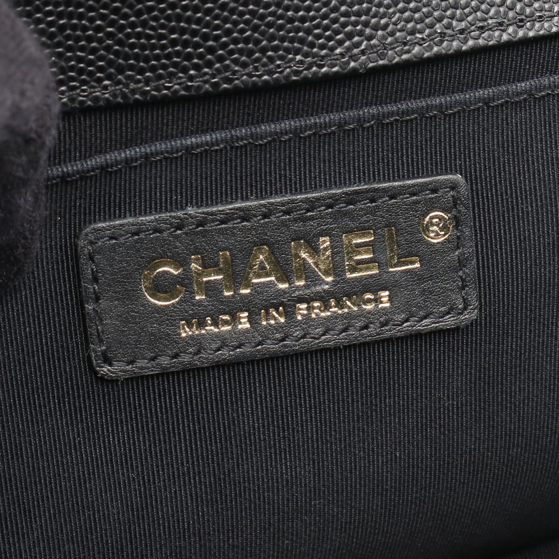 ボーイシャネル チェーンショルダーバッグ キャビアスキン ブラック ゴールド金具 シャネル バッグ CHANEL