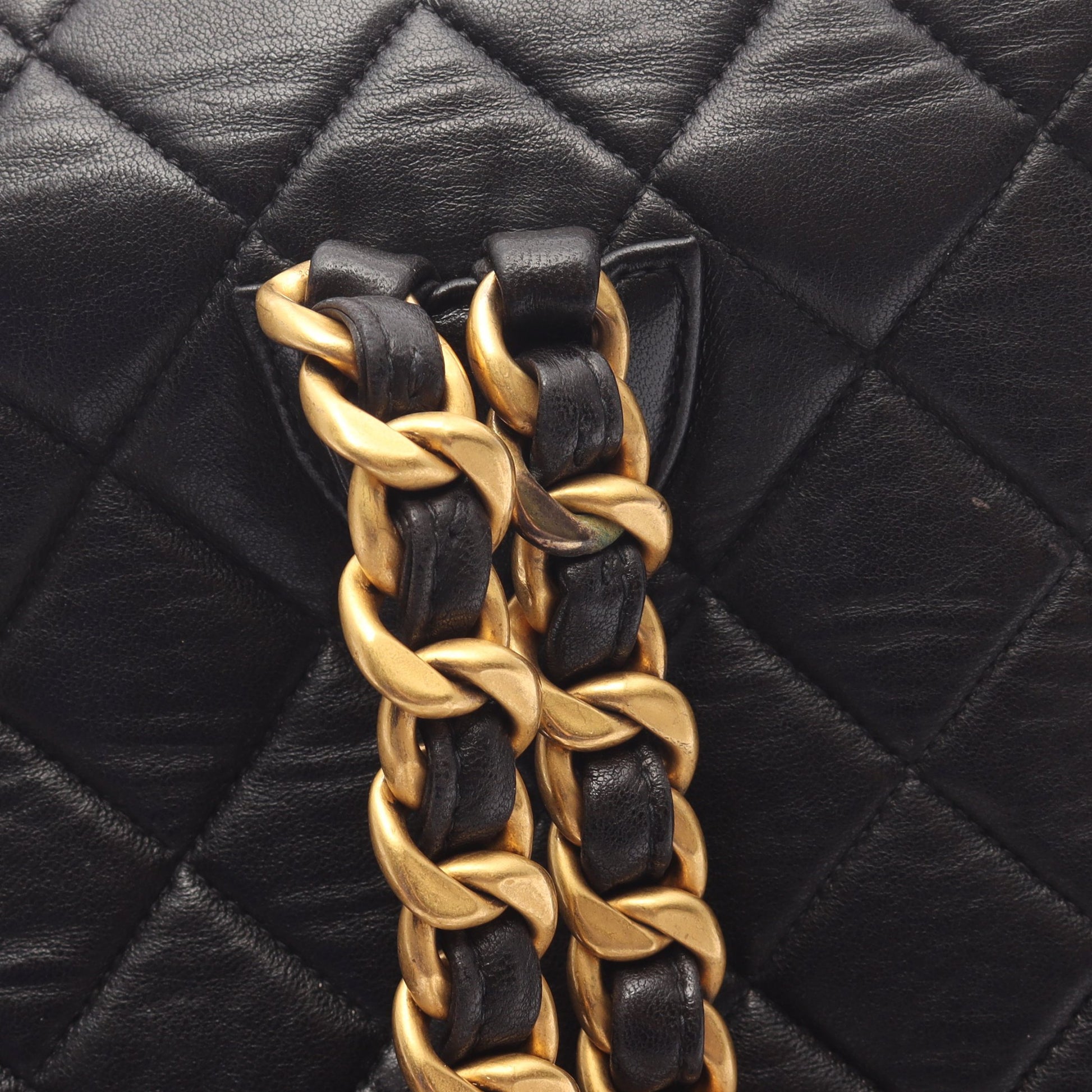 マトラッセ バックパック リュックサック ラムスキン ブラック ゴールド金具 シャネル バッグ CHANEL