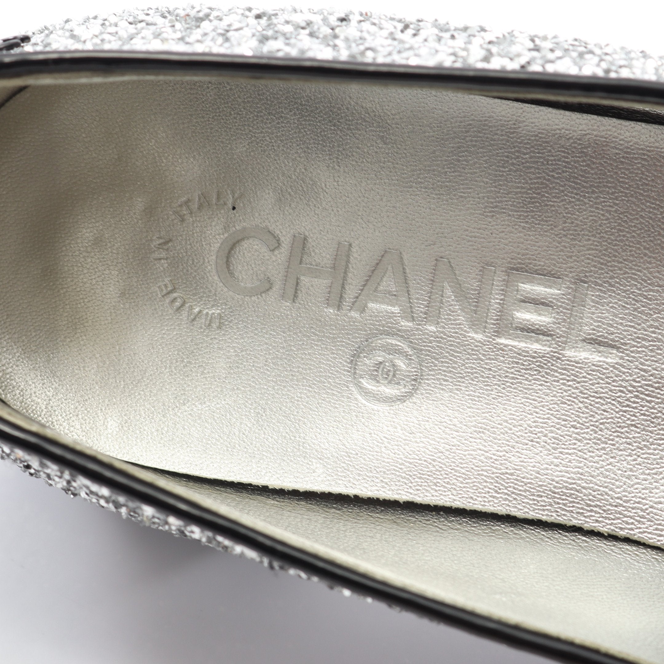 ココマーク パンプス グリッター エナメルレザー シルバー ブラック