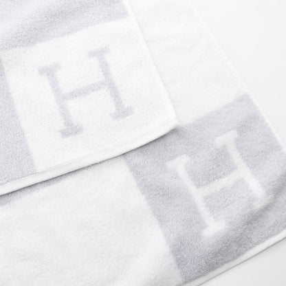 アヴァロン バス タオル コットン ブルーグレー ホワイト エルメス 財布・小物 HERMES