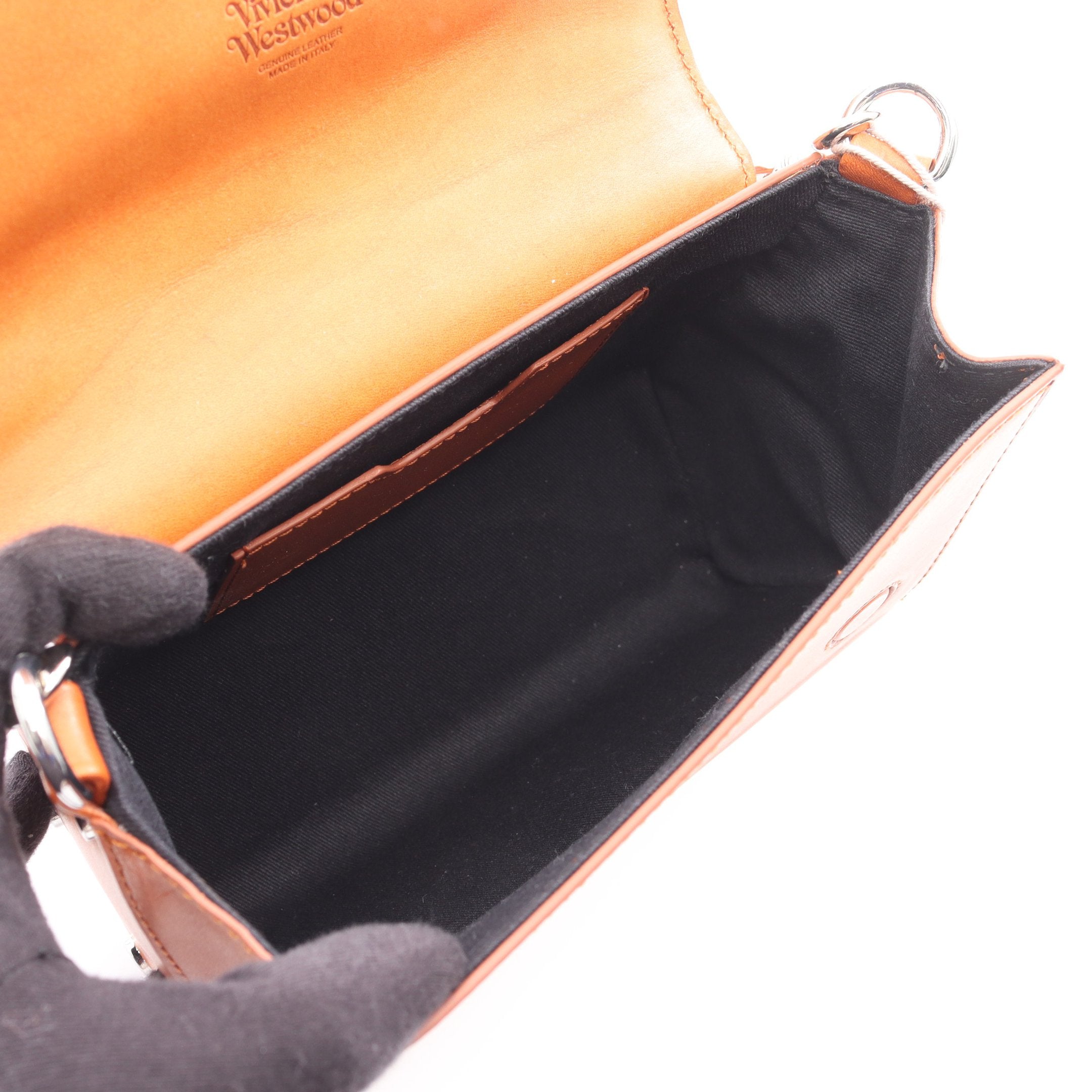 Sapphire Crossbody ショルダーバッグ レザー ブラウン ヴィヴィアン
