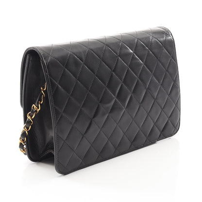 マトラッセ チェーンショルダーバッグ ラムスキン ブラック ゴールド金具 プッシュロック シャネル バッグ CHANEL