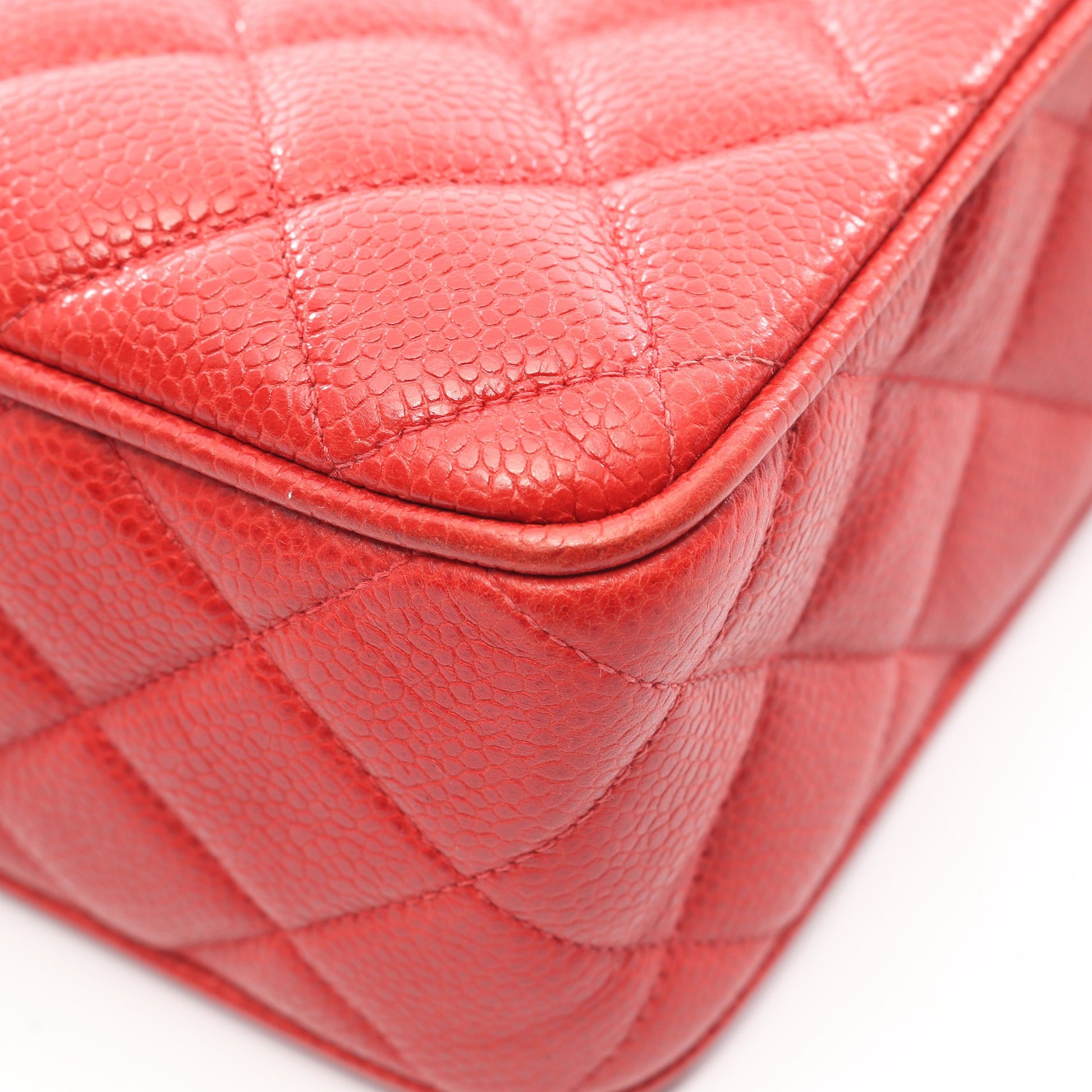 マトラッセ チェーンショルダーバッグ キャビアスキン レッド ゴールド金具 シャネル バッグ CHANEL