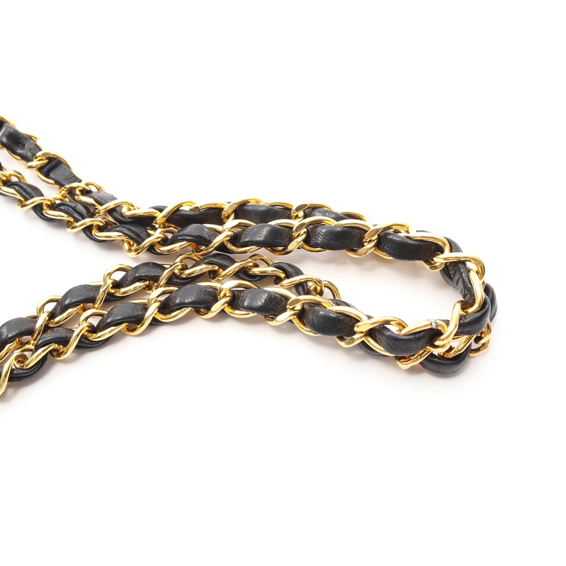 マトラッセ Wフラップ Wチェーンショルダーバッグ ラムスキン ブラック ゴールド金具 シャネル バッグ CHANEL